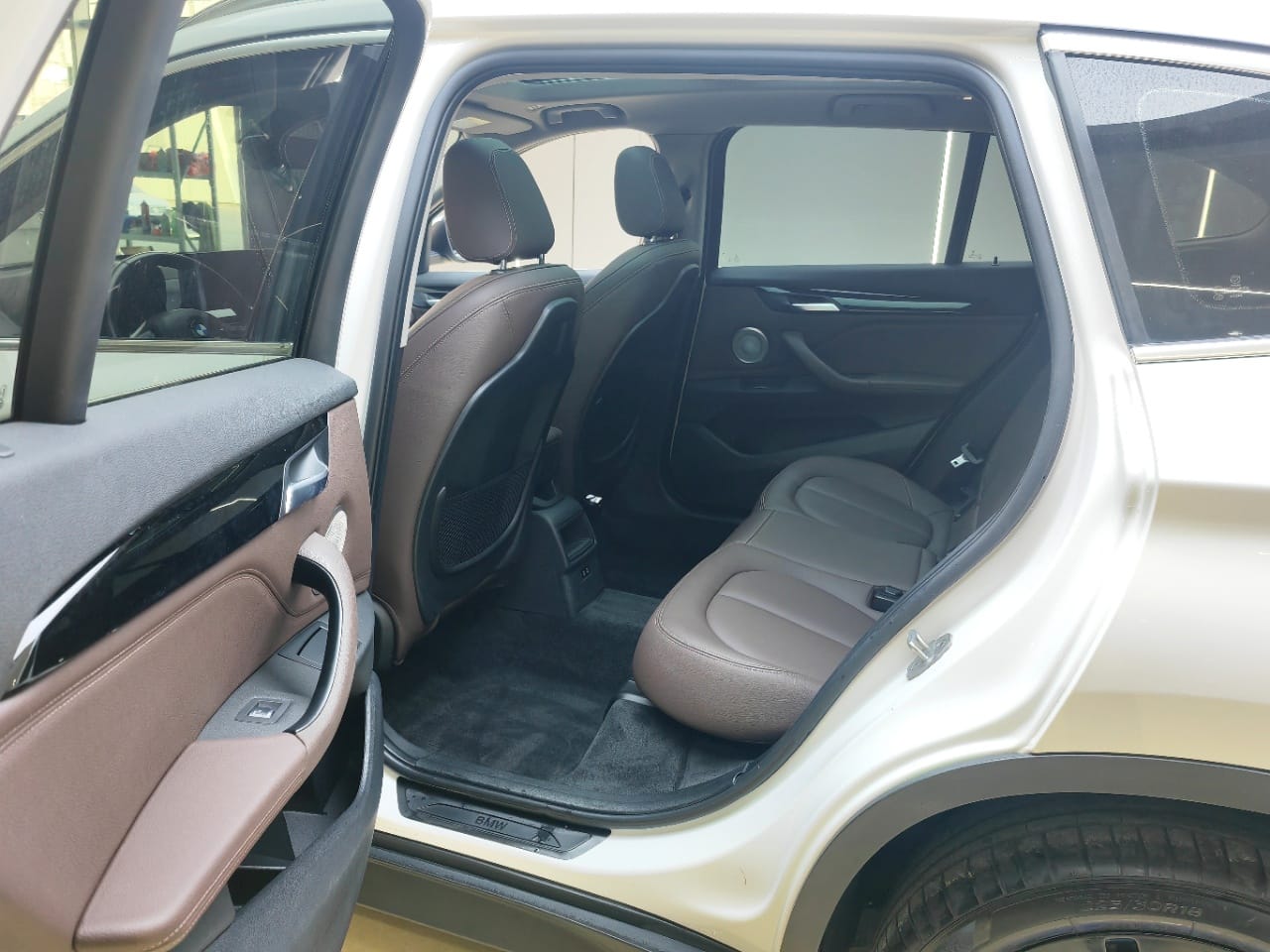 BMW X1 sDrive 20Li