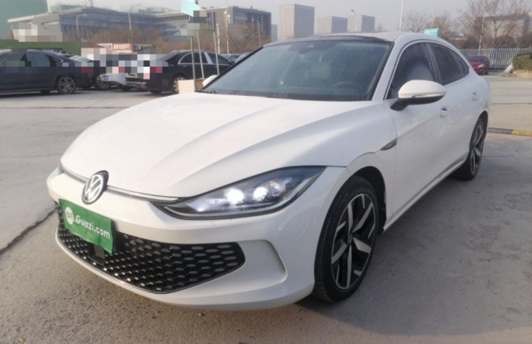 Volkswagen Lamando L 280TSI DSG Cool Hot Version