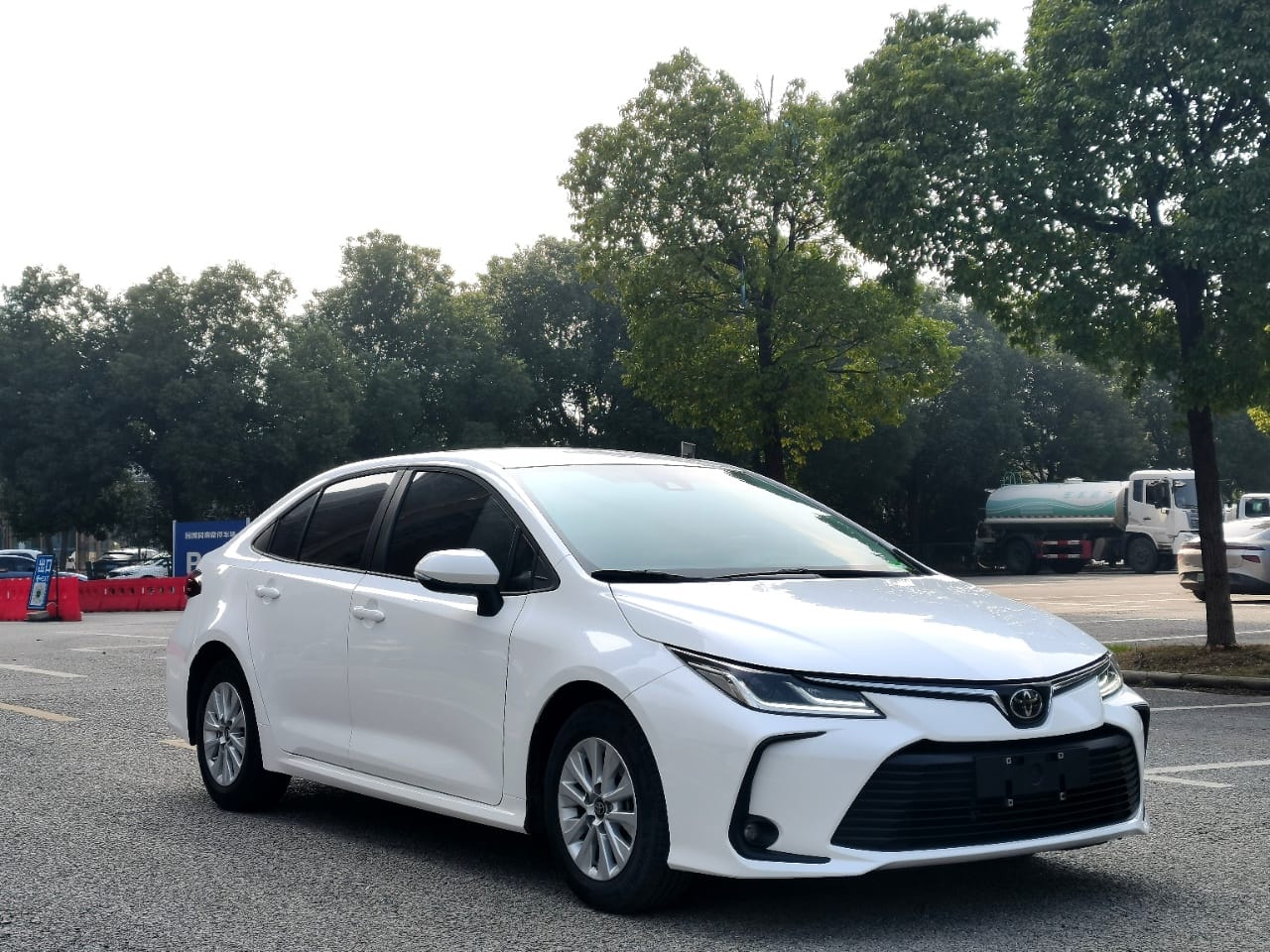 Toyota Corolla TNGA 1.5L CVT Pioneer Edition