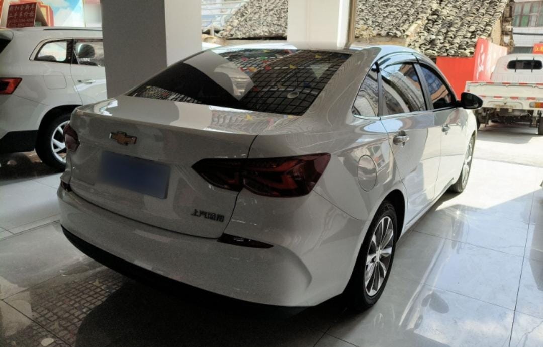 Chevrolet Monza 320 Automatic Enjoy Skylight Edition