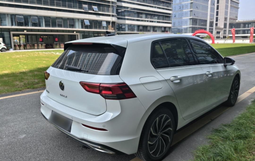 Volkswagen Golf 280TSI DSG Pro