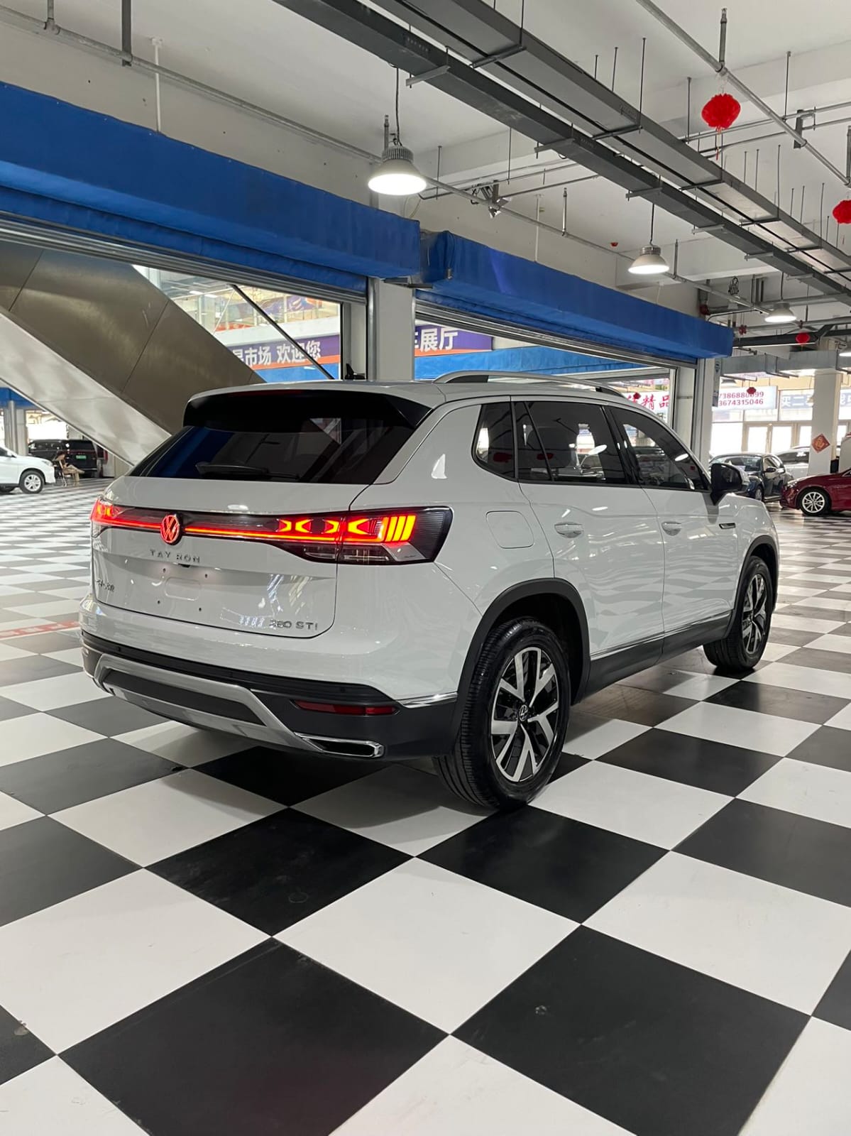 Volkswagen Tayron 280TSI Deluxe Plus Premium Edition