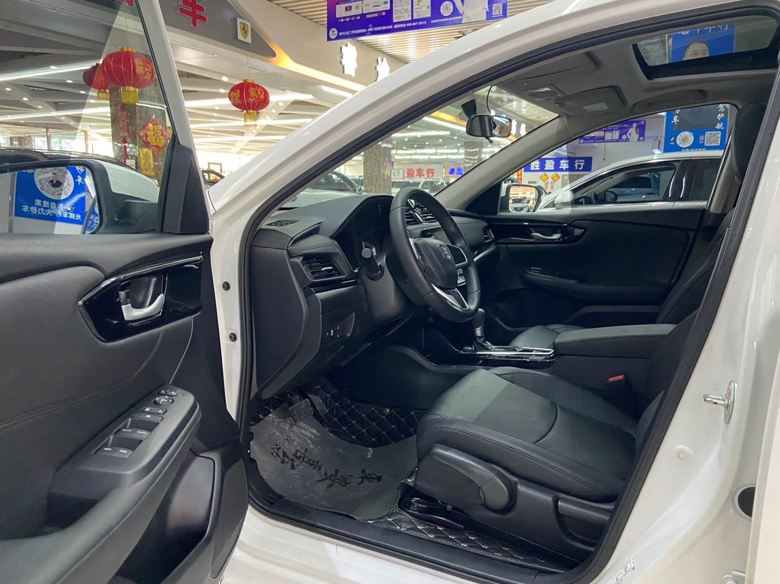Honda Crider 1.0T 180Turbo CVT Deluxe Edition