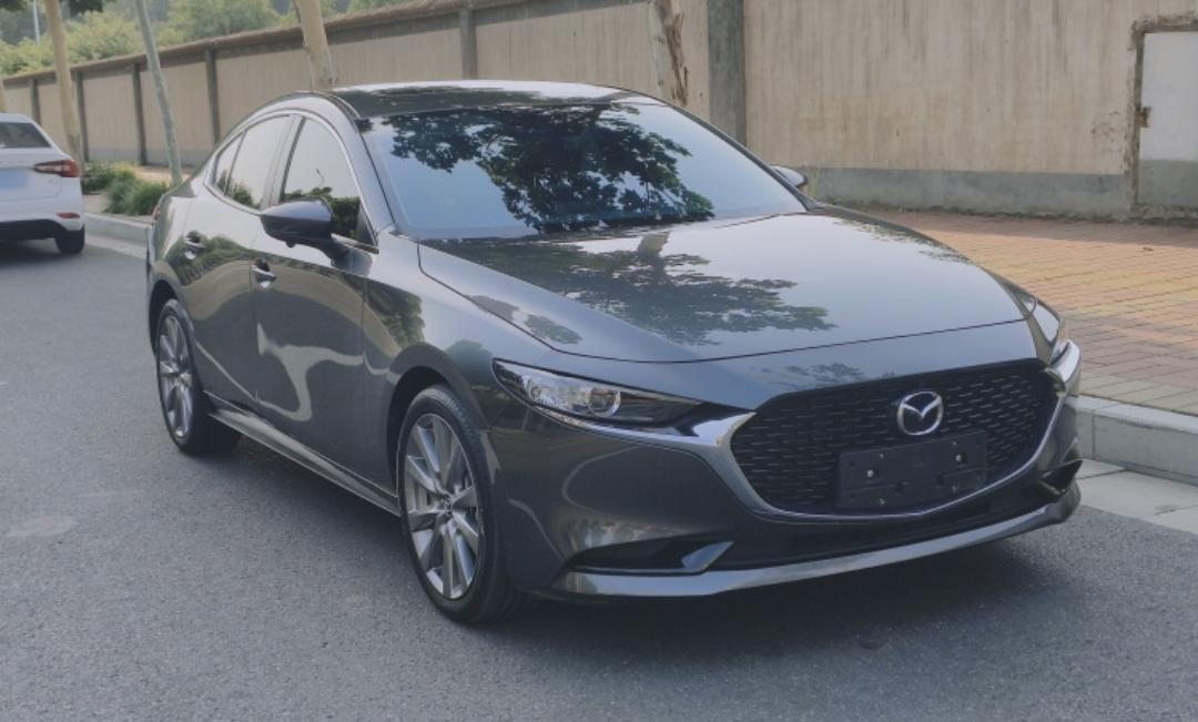 Mazda 3 Axela 2022 2.0L Automatic Quality Edition