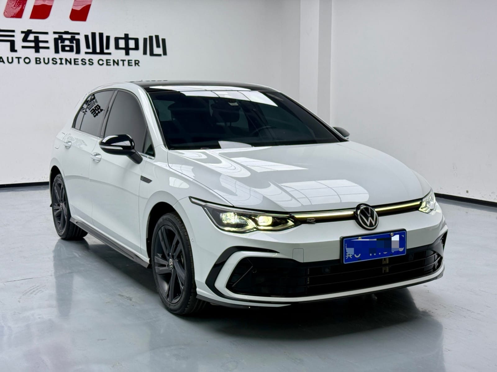 Volkswagen Golf 280TSI DSG R-Line