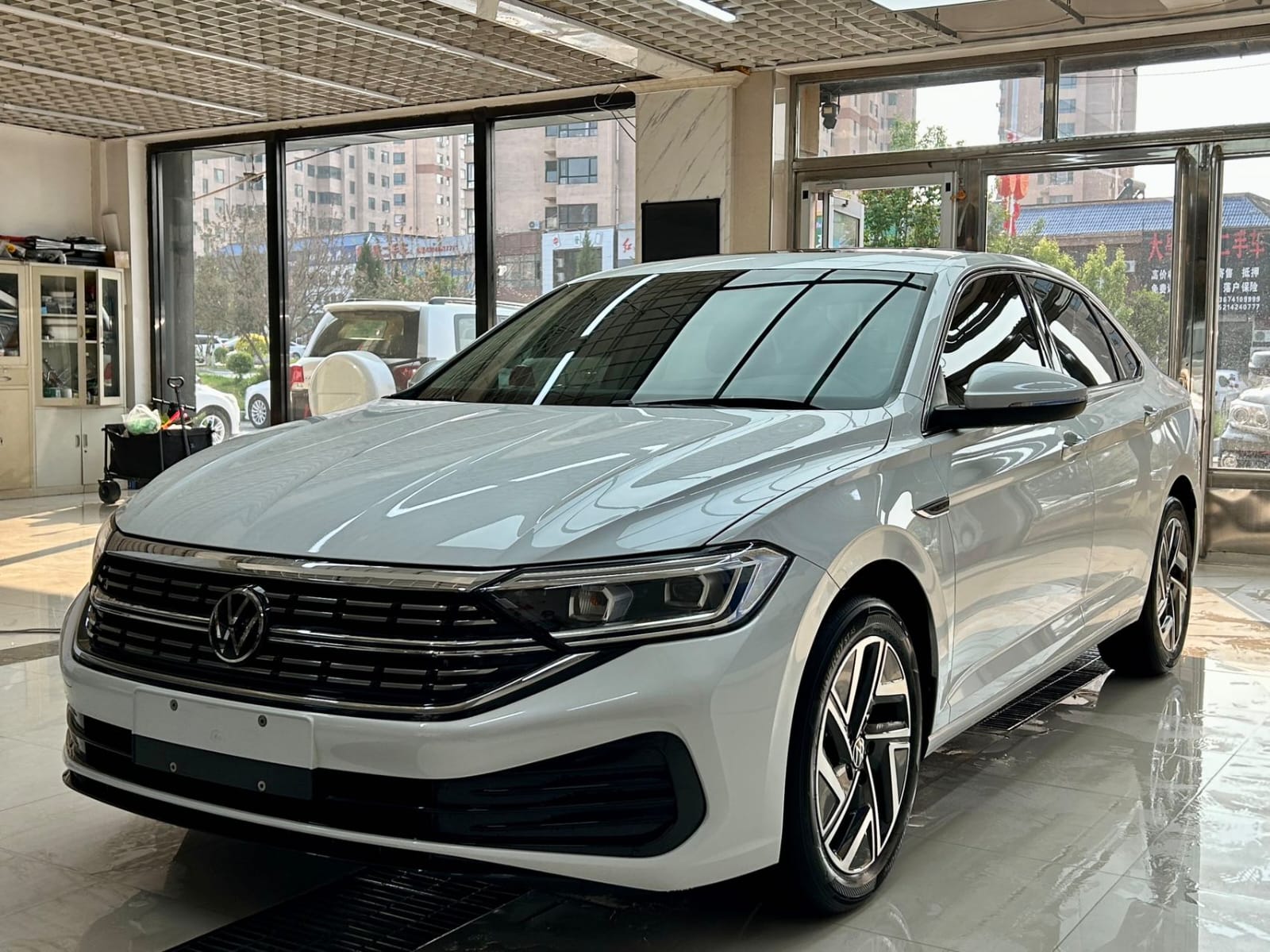 Volkswagen Sagitar  280TSI DSG Premium Edition Plus