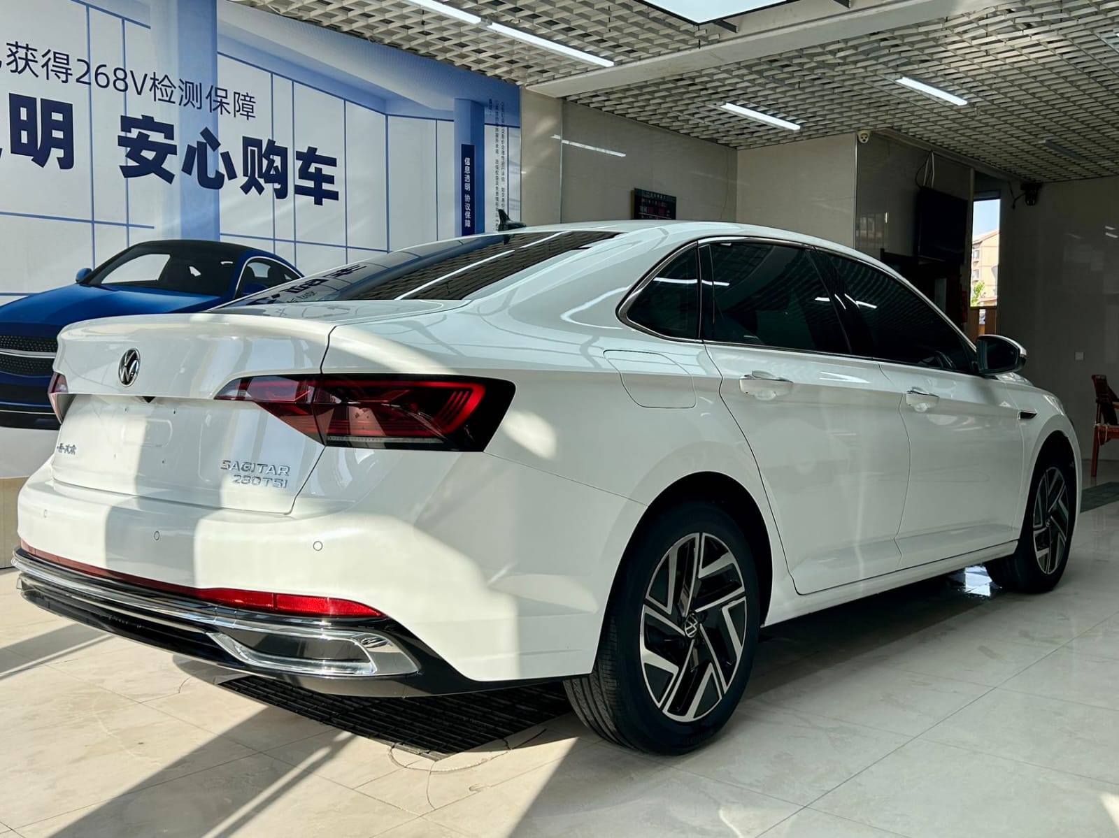 Volkswagen Sagitar  280TSI DSG Premium Edition Plus
