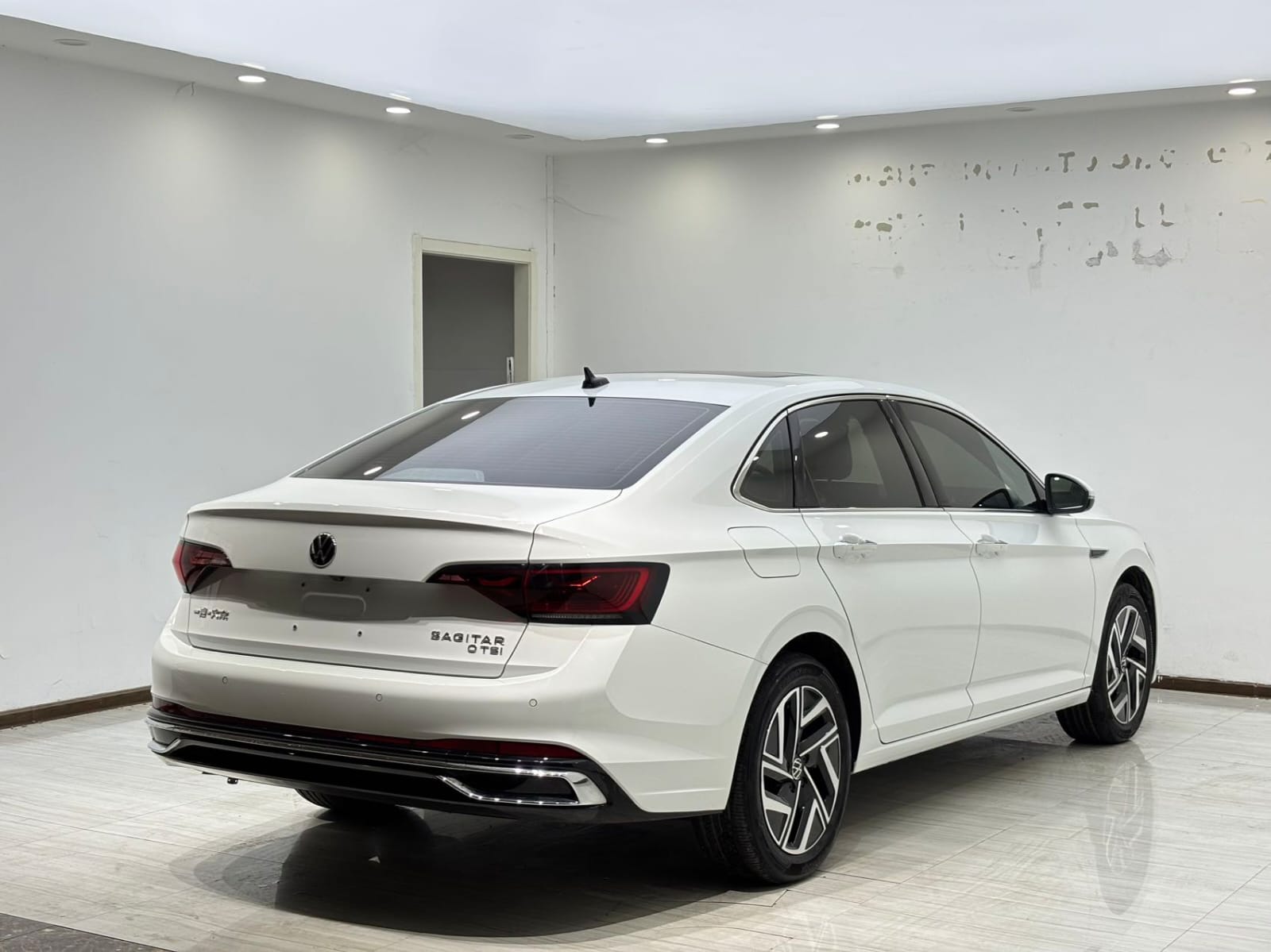 Volkswagen Sagitar 280TSI DSG