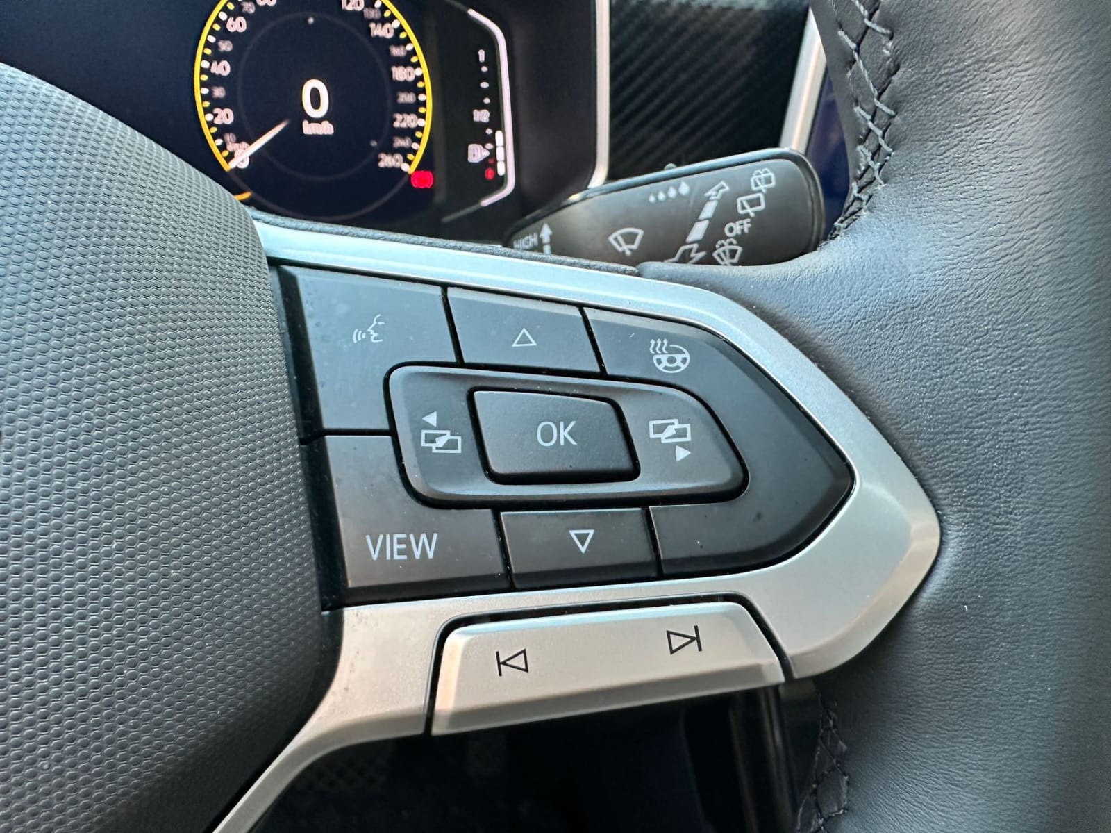 Volkswagen Tayron 280TSI Deluxe Plus Premium Edition