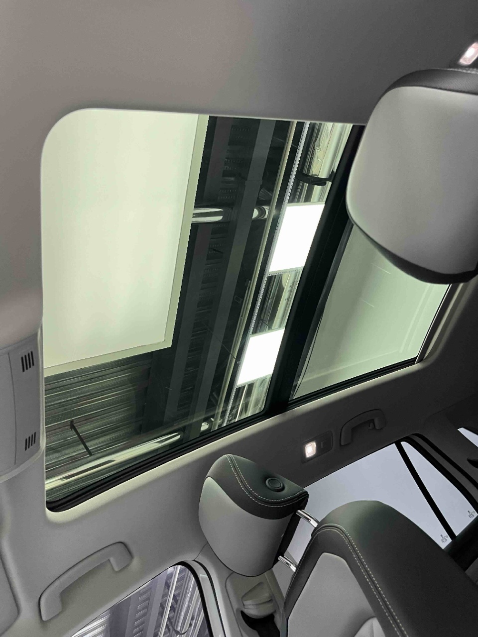 Volkswagen Tayron 280TSI Deluxe Plus Premium Edition