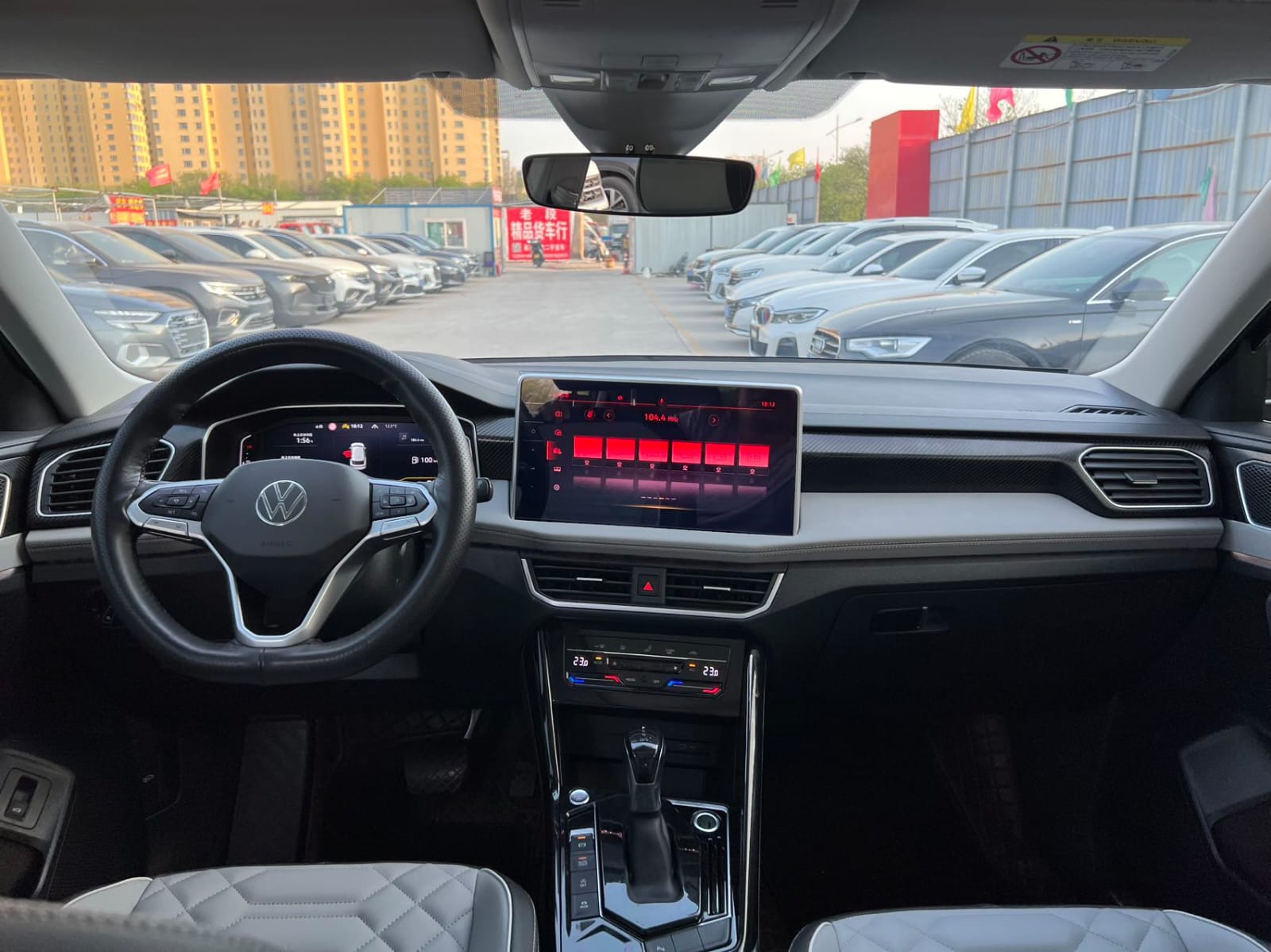 Volkswagen Tayron 280TSI Deluxe Plus Premium Edition