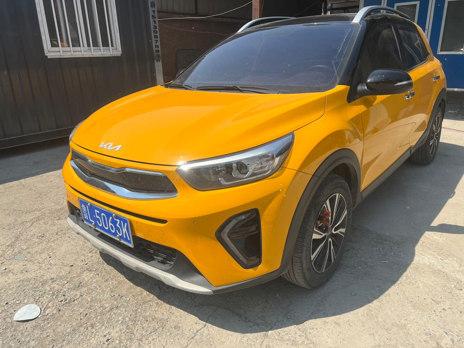 Kia KX1 E-Sport Sky Window Edition