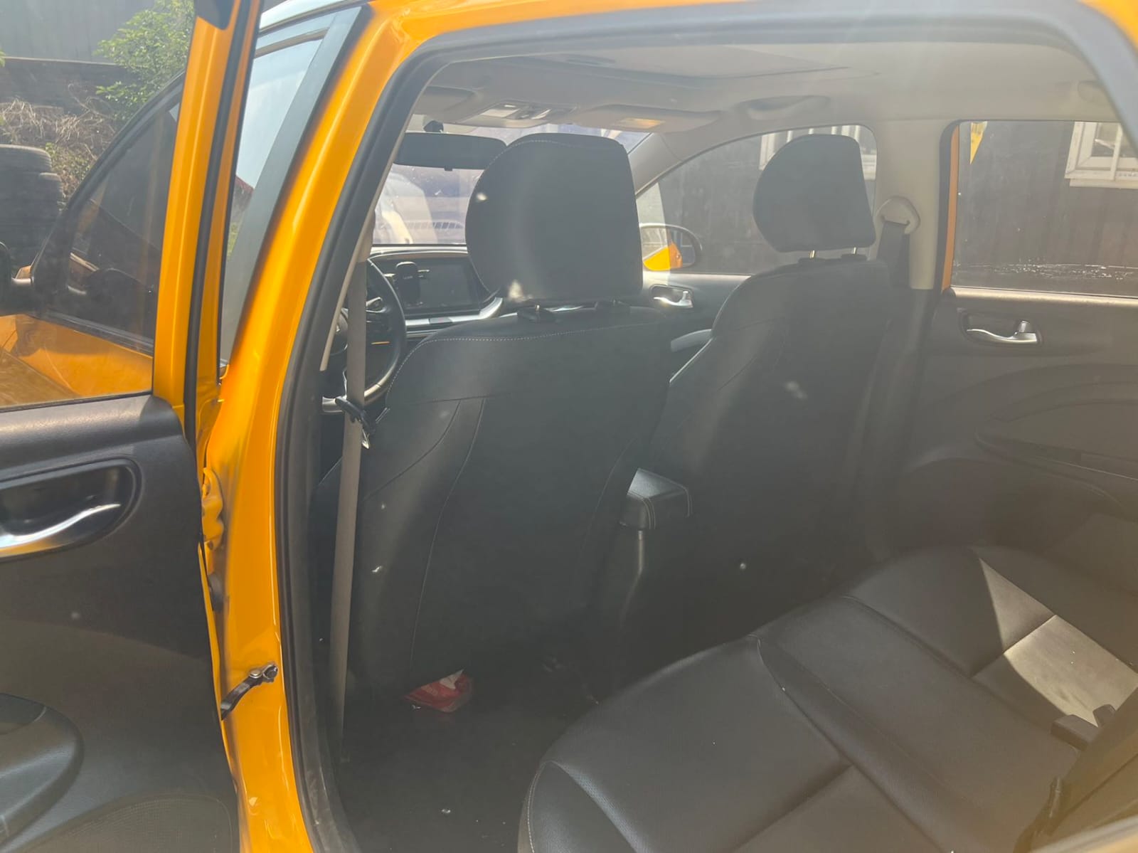 Kia KX1 E-Sport Sky Window Edition