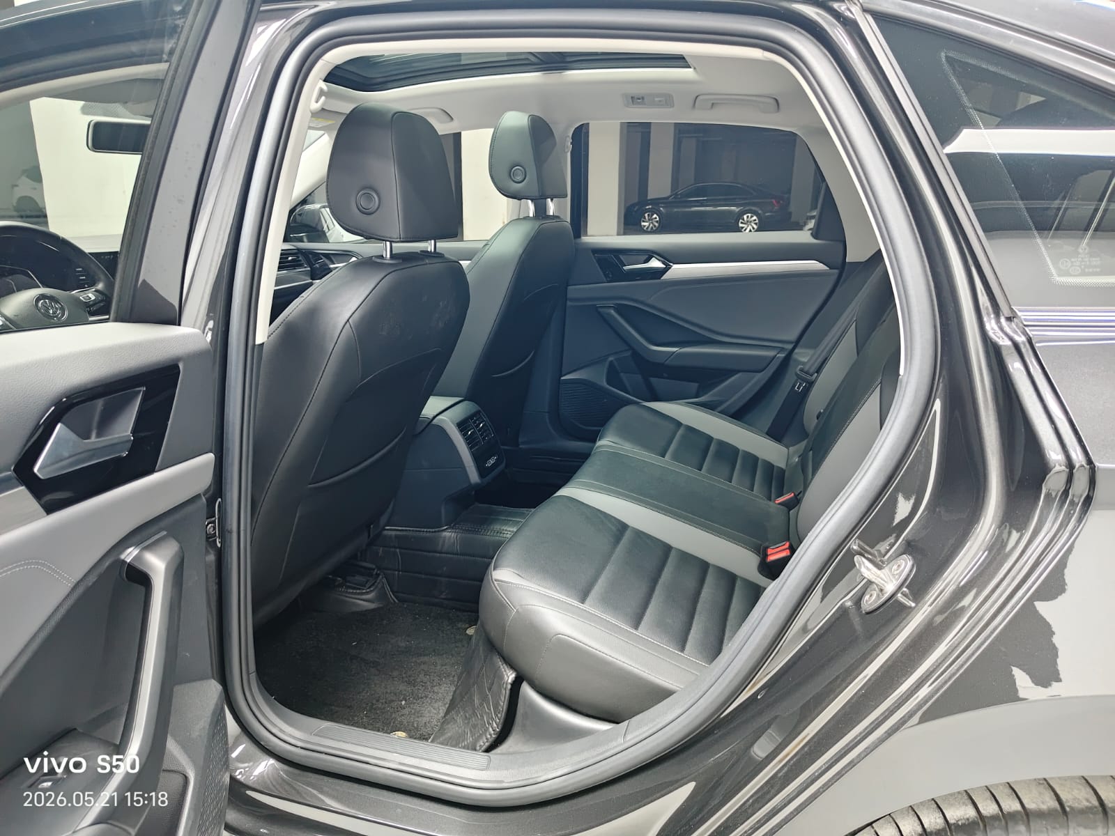 Volkswagen Sagitar 280TSI DSG Flyover Edition