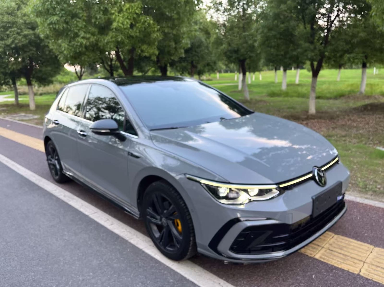 Volkswagen Golf 8 R-Line 280TSI Lite