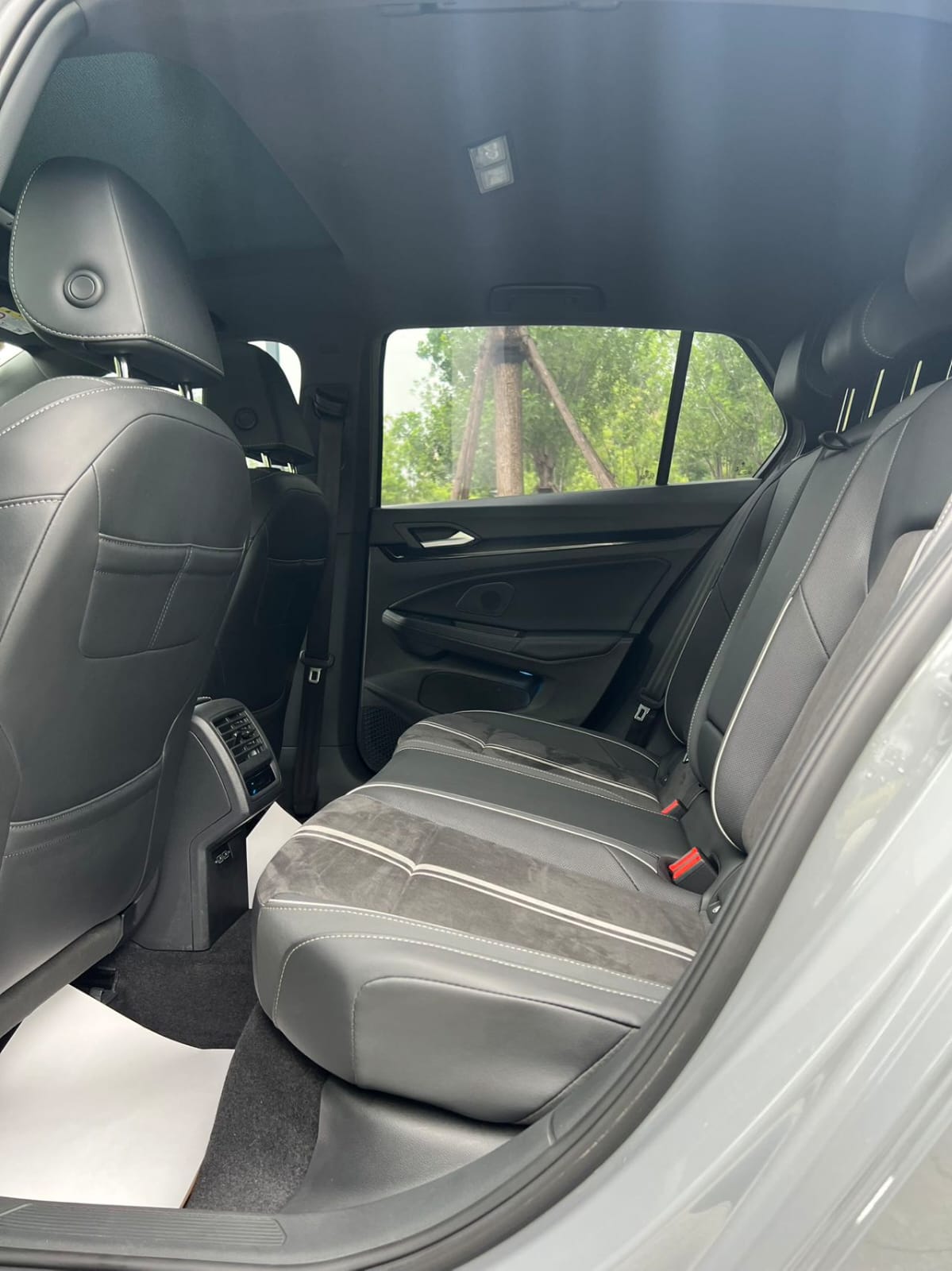 Volkswagen Golf 280TSI DSG R-Line