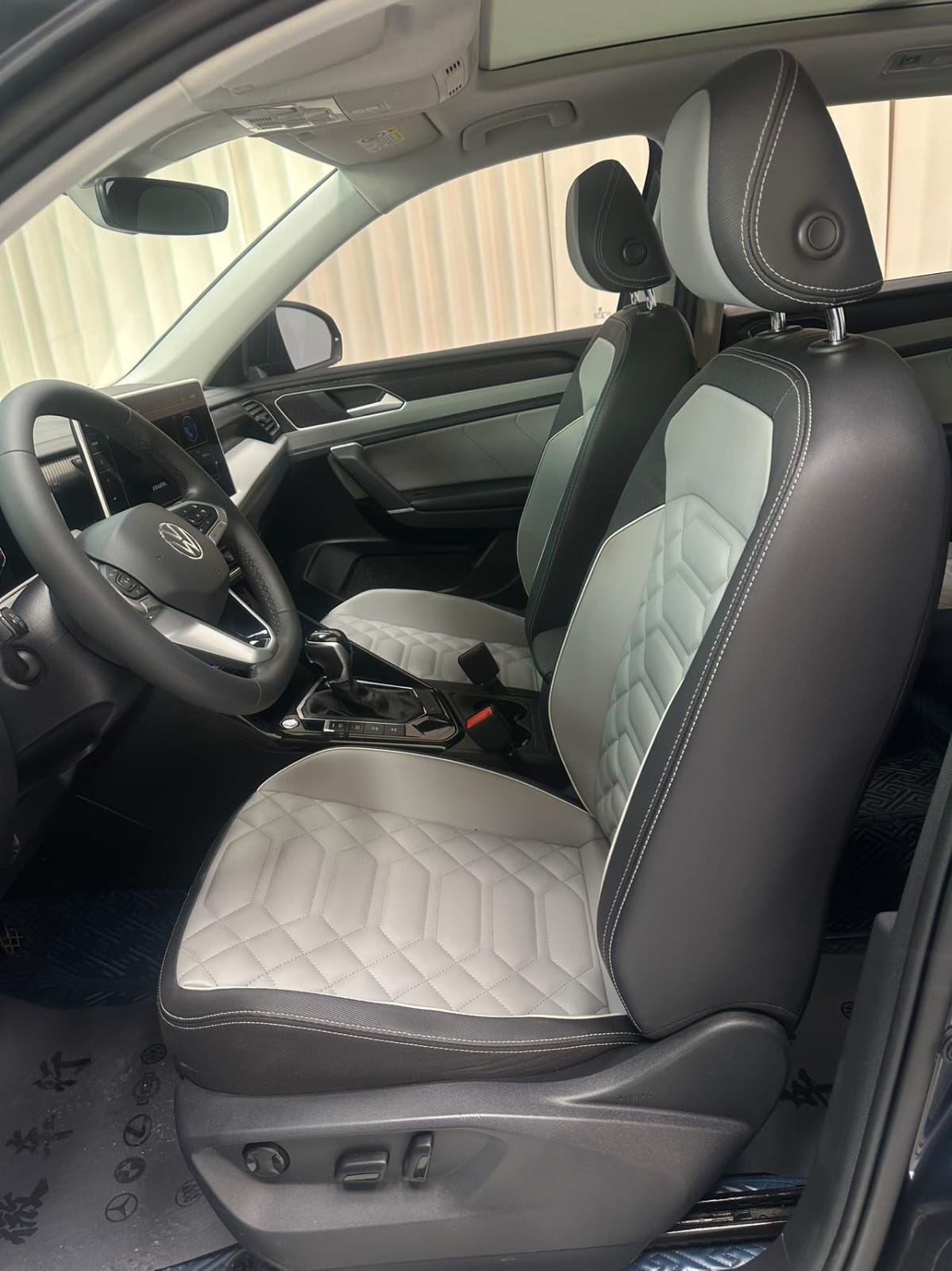 Volkswagen Tayron 280TSI Deluxe Plus Premium Edition