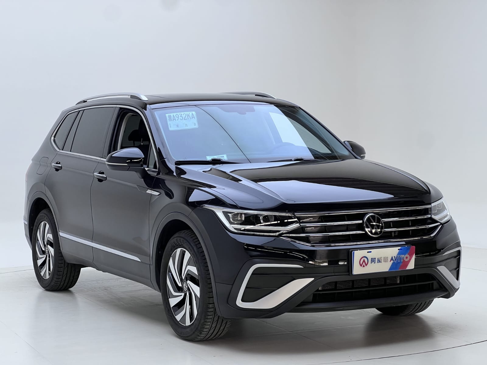 Volkswagen Tiguan L 280TSI Automatic Two-Drive Moving Creator Limited Edition