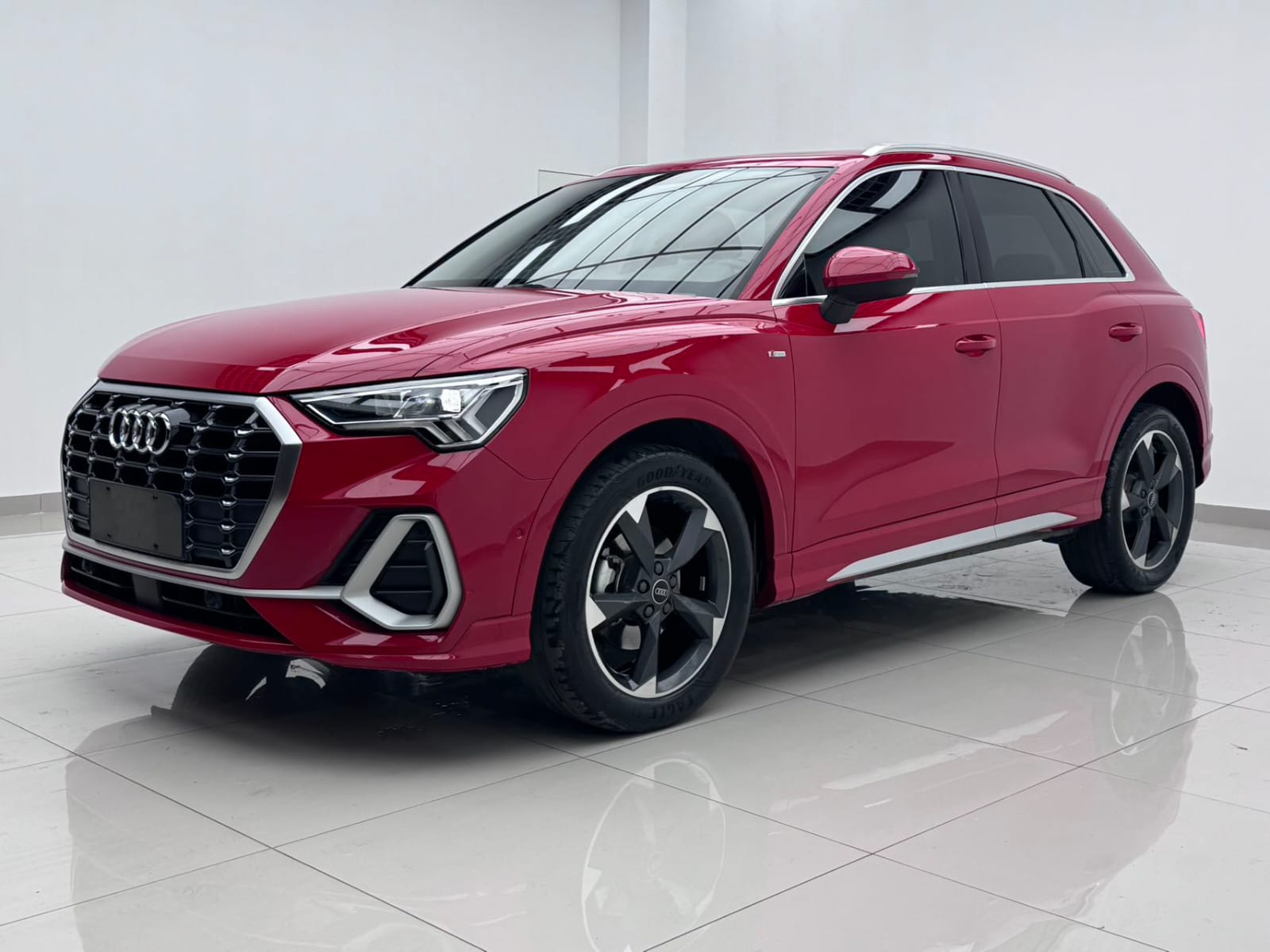 Audi Q3 35 TFSI (Dynamic Style Edition)