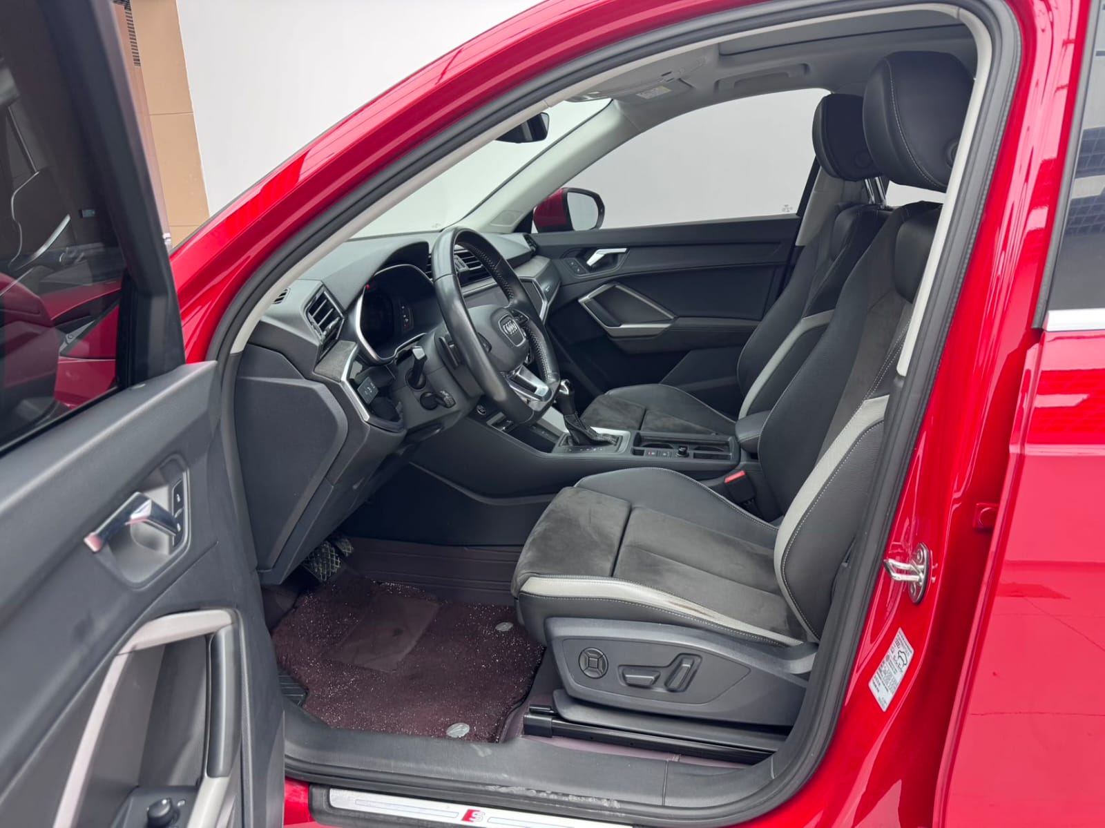 Audi Q3 35 TFSI (Dynamic Style Edition)