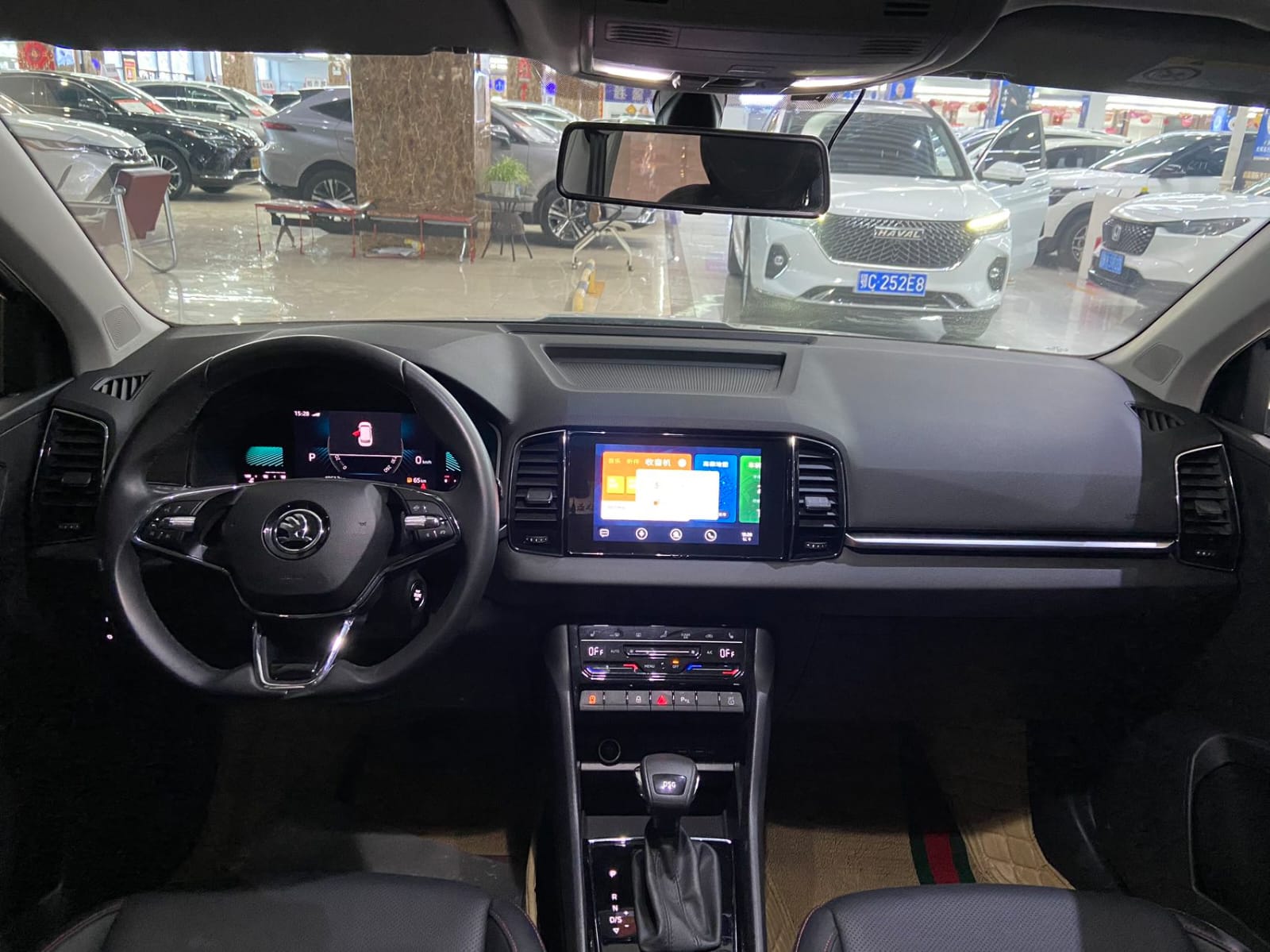 Skoda Karoq 1.4T Deluxe Edition