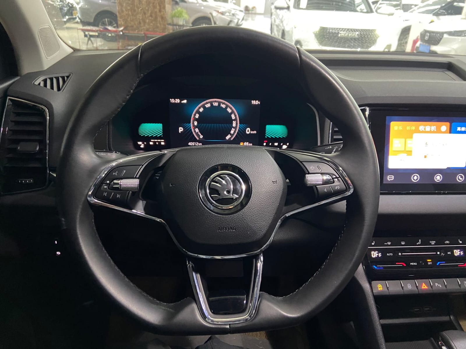 Skoda Karoq 1.4T Deluxe Edition
