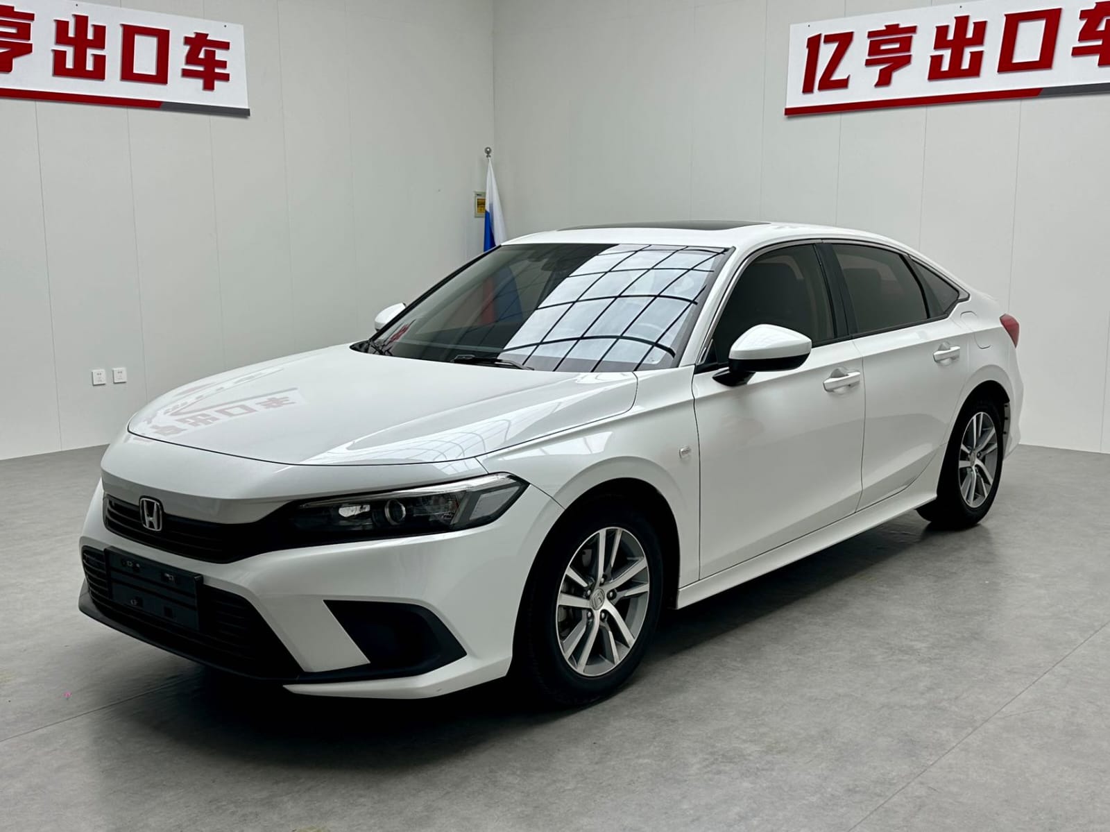 Honda Civic 180TURBO CVT