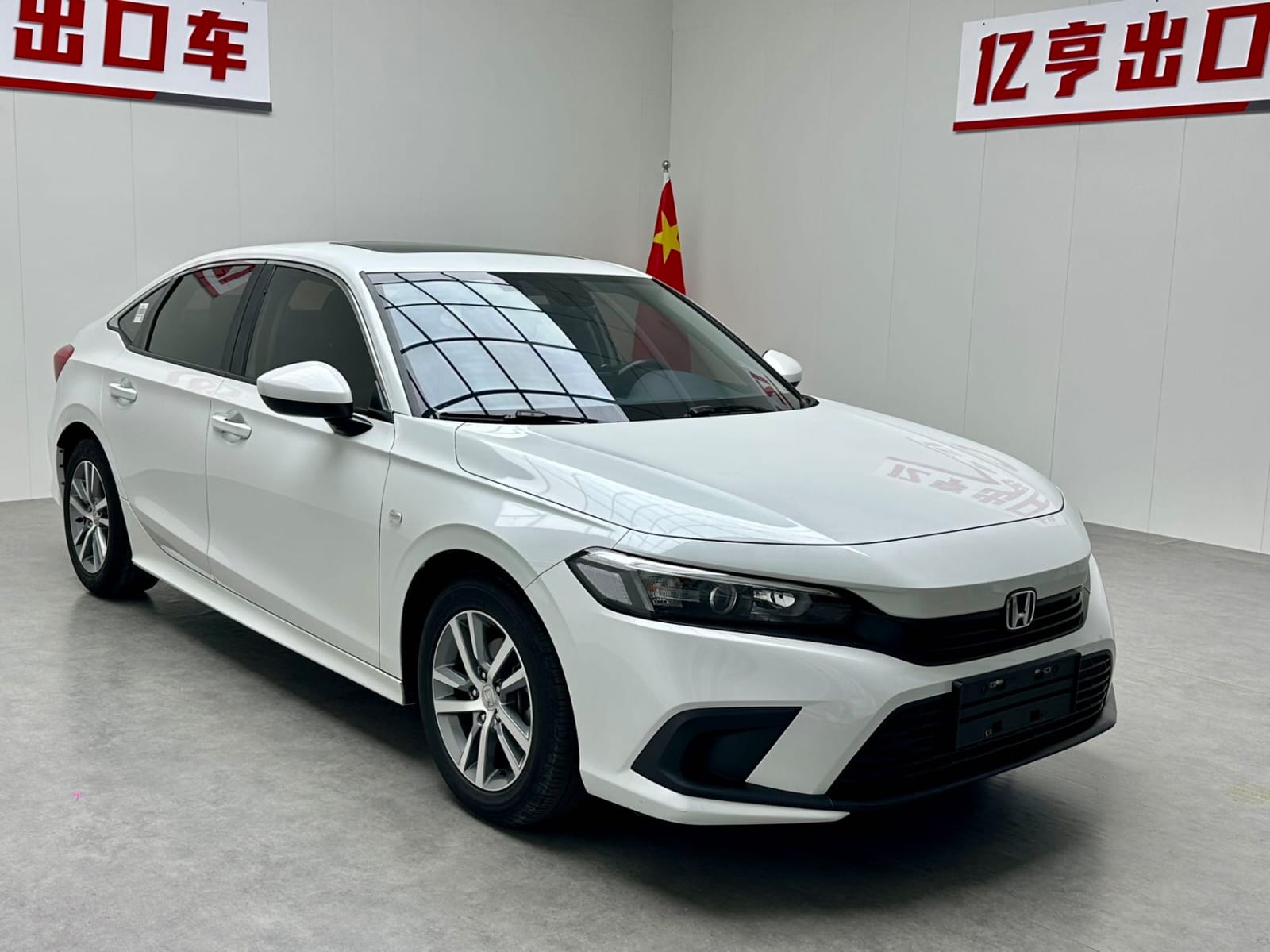Honda Civic 180TURBO CVT