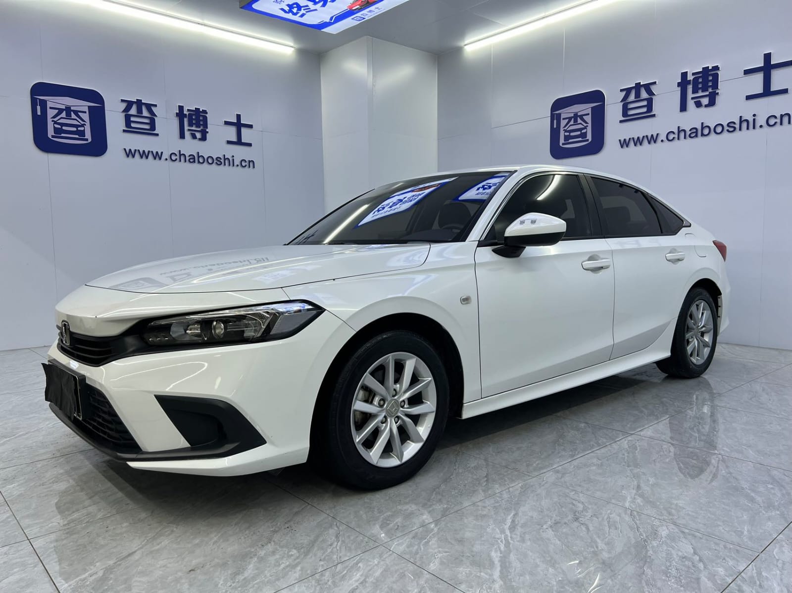 Honda Civic 180 TURBO CVT