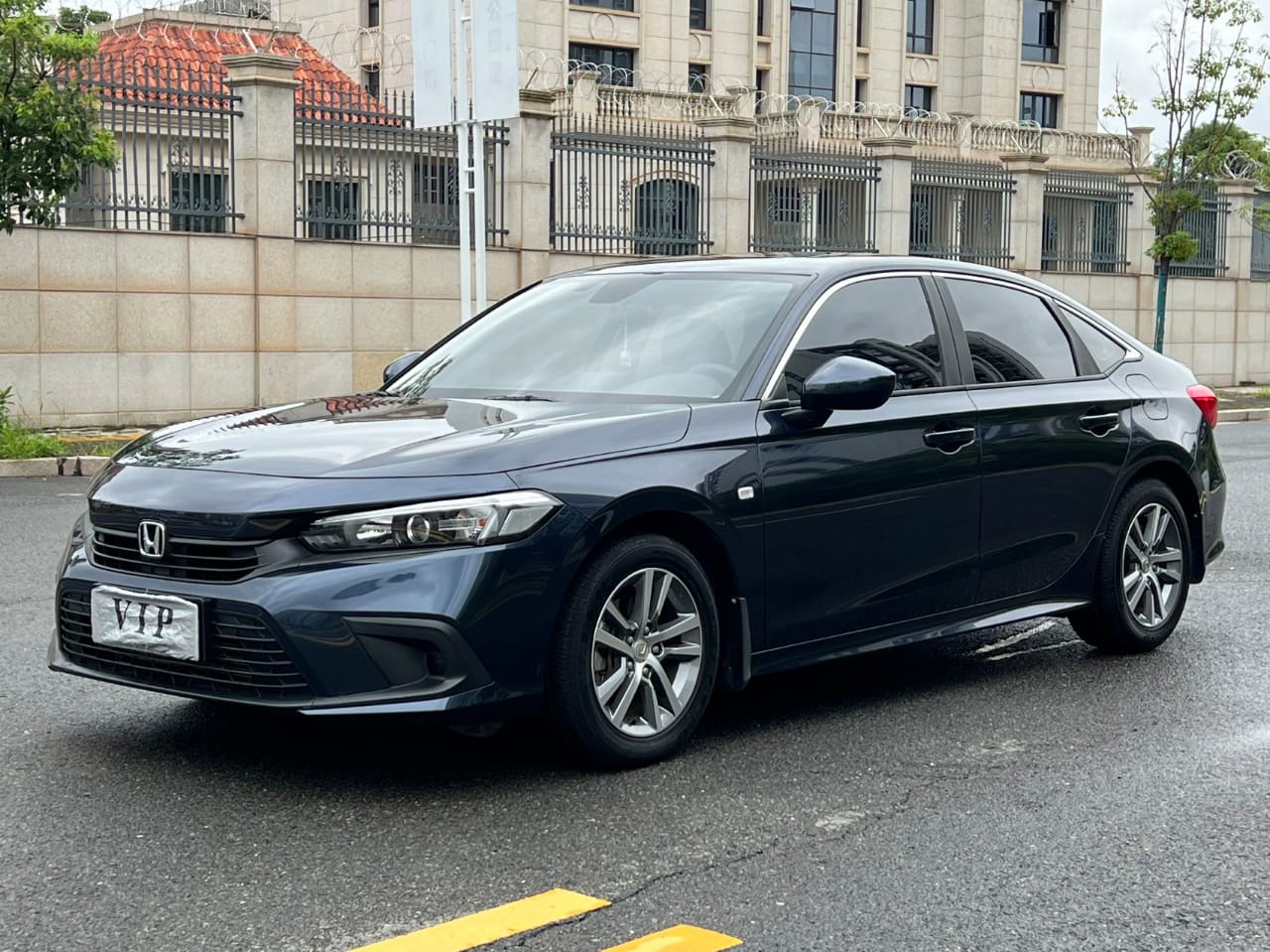 Honda Civic 180TURBO CVT
