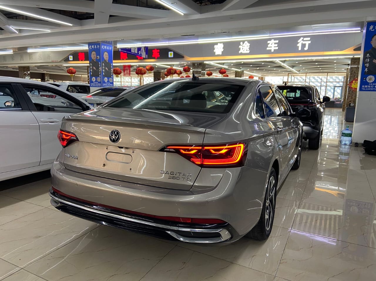 Volkswagen Sagitar 280TSI DSG