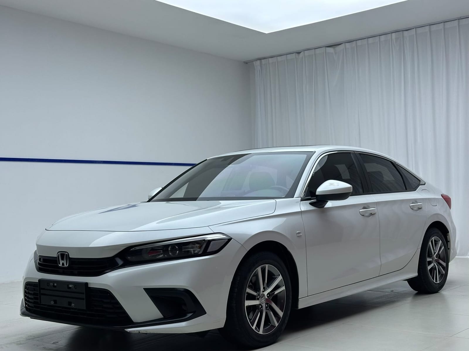 Honda Civic 180TURBO CVT