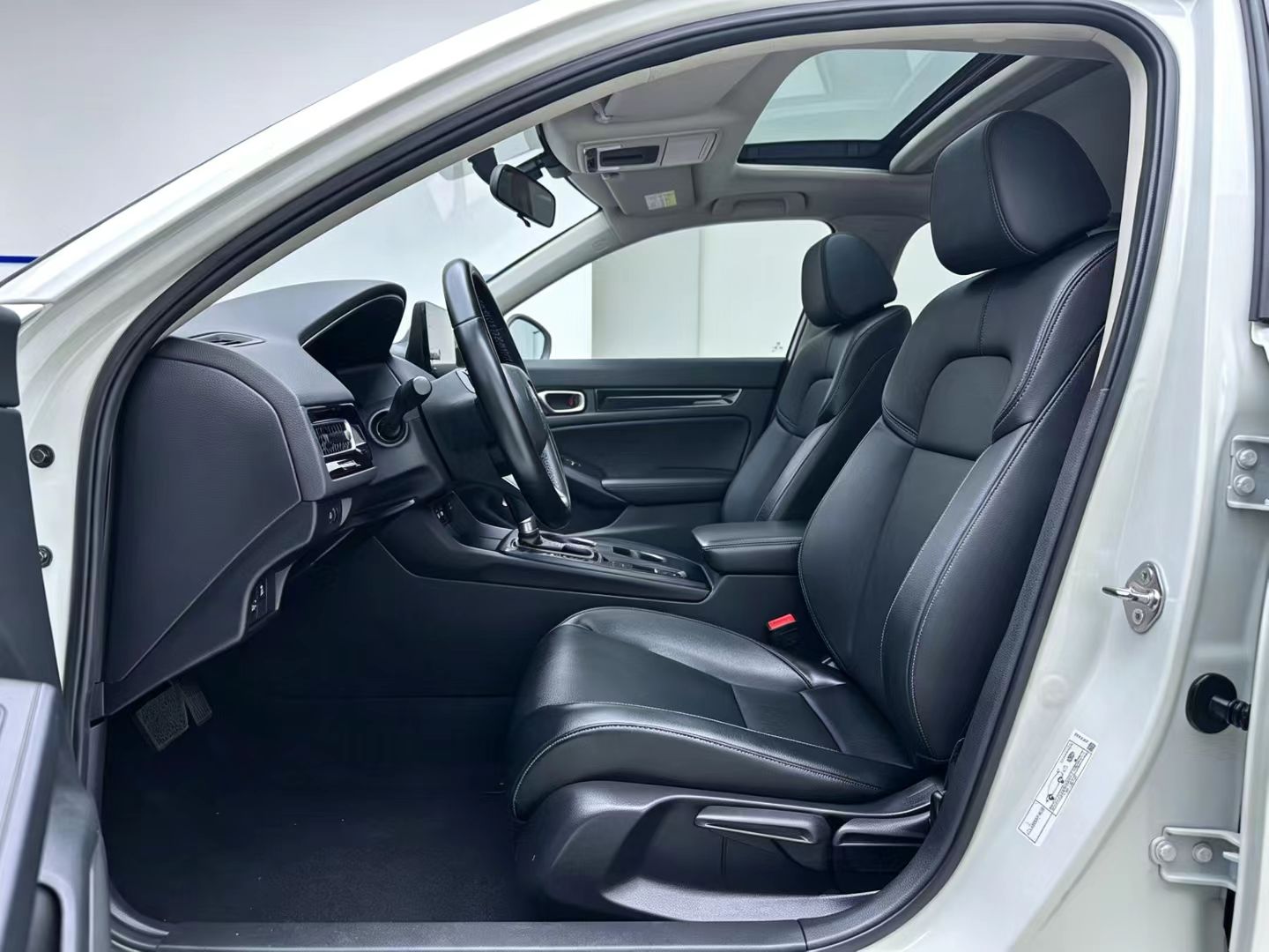 Honda Civic 180TURBO CVT