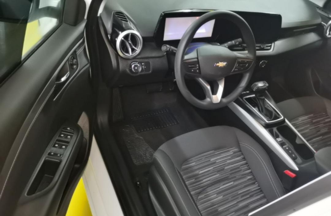 Chevrolet Monza (Cruze) 1.5L