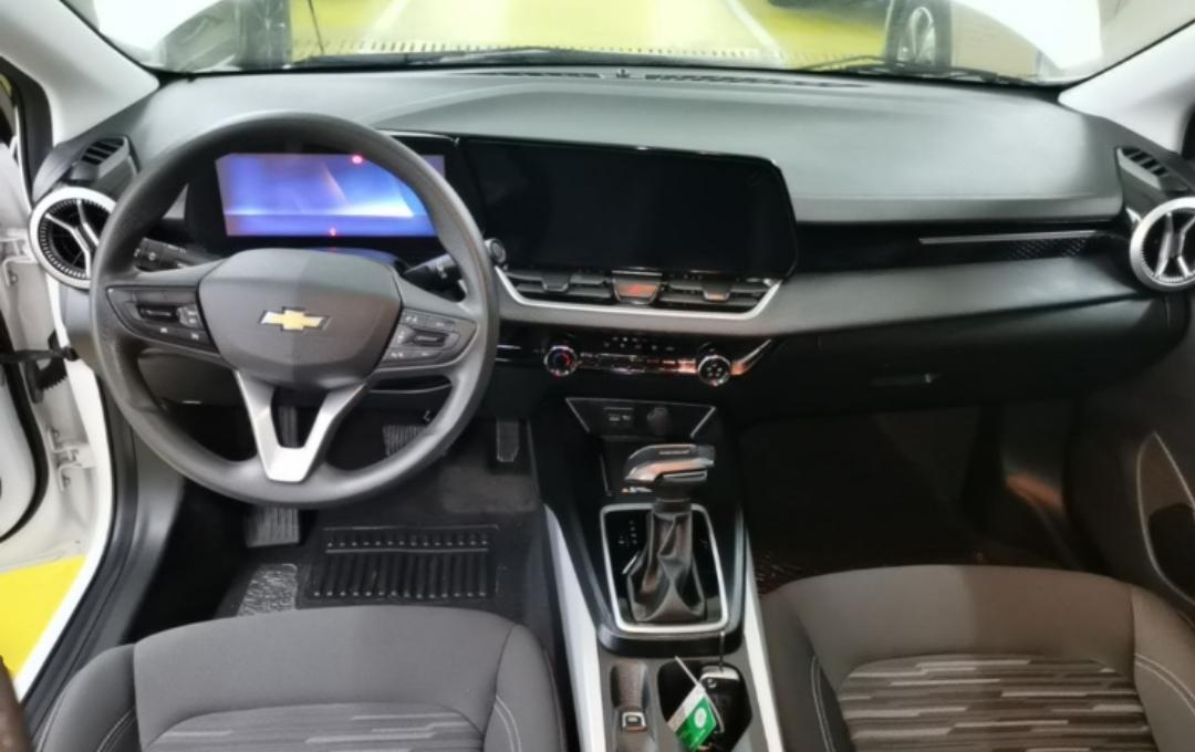 Chevrolet Monza (Cruze) 1.5L