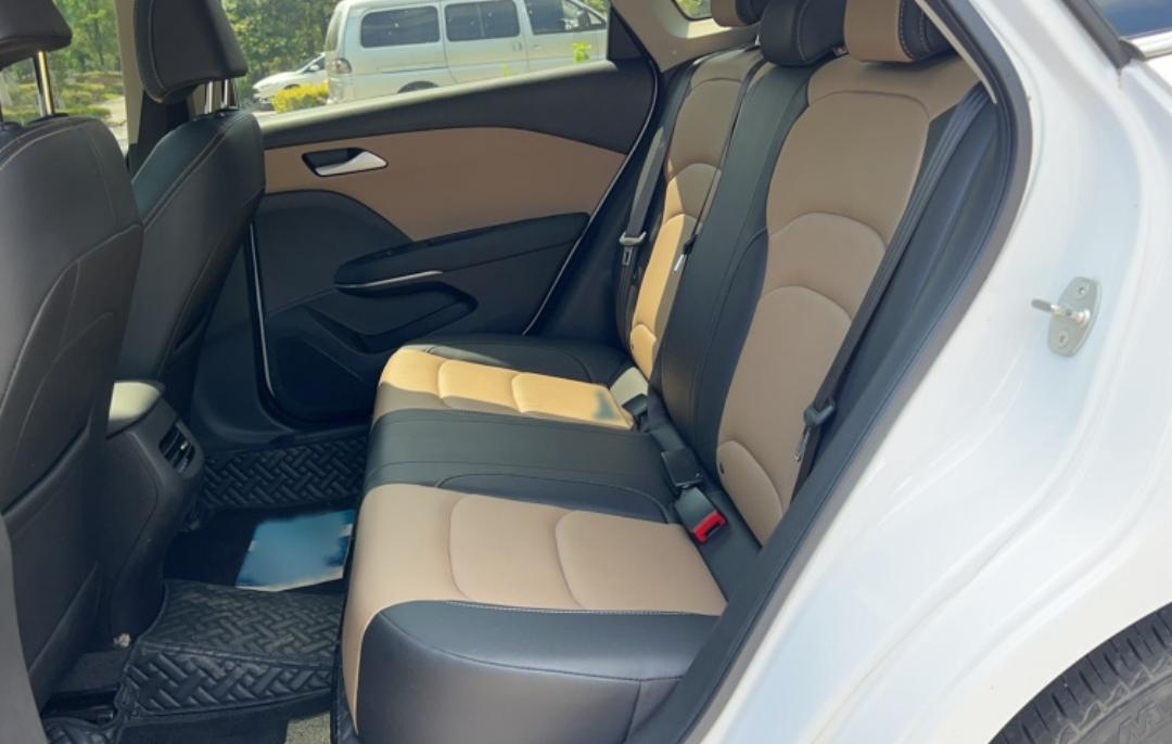 Chevrolet Monza (Cruze) 320 Automatic Enjoy Skylight Edition