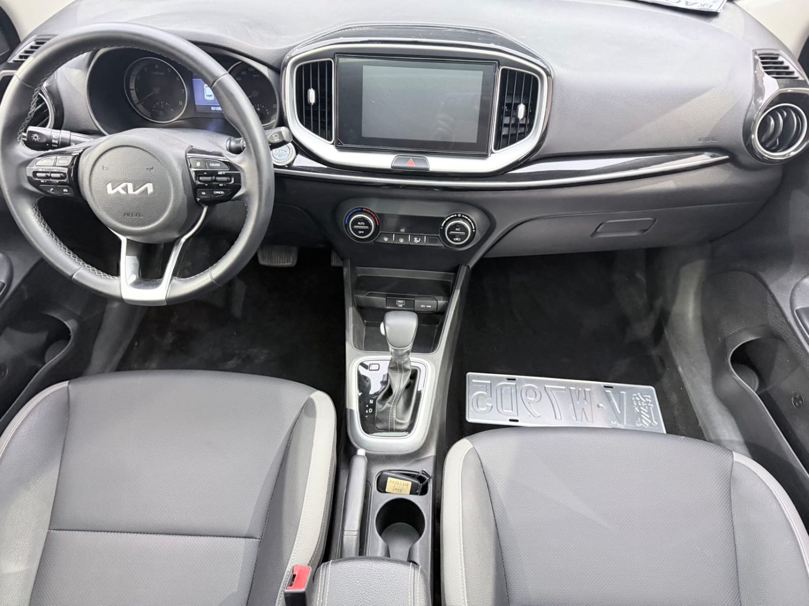 Kia KX1 CVT Skylight Edition
