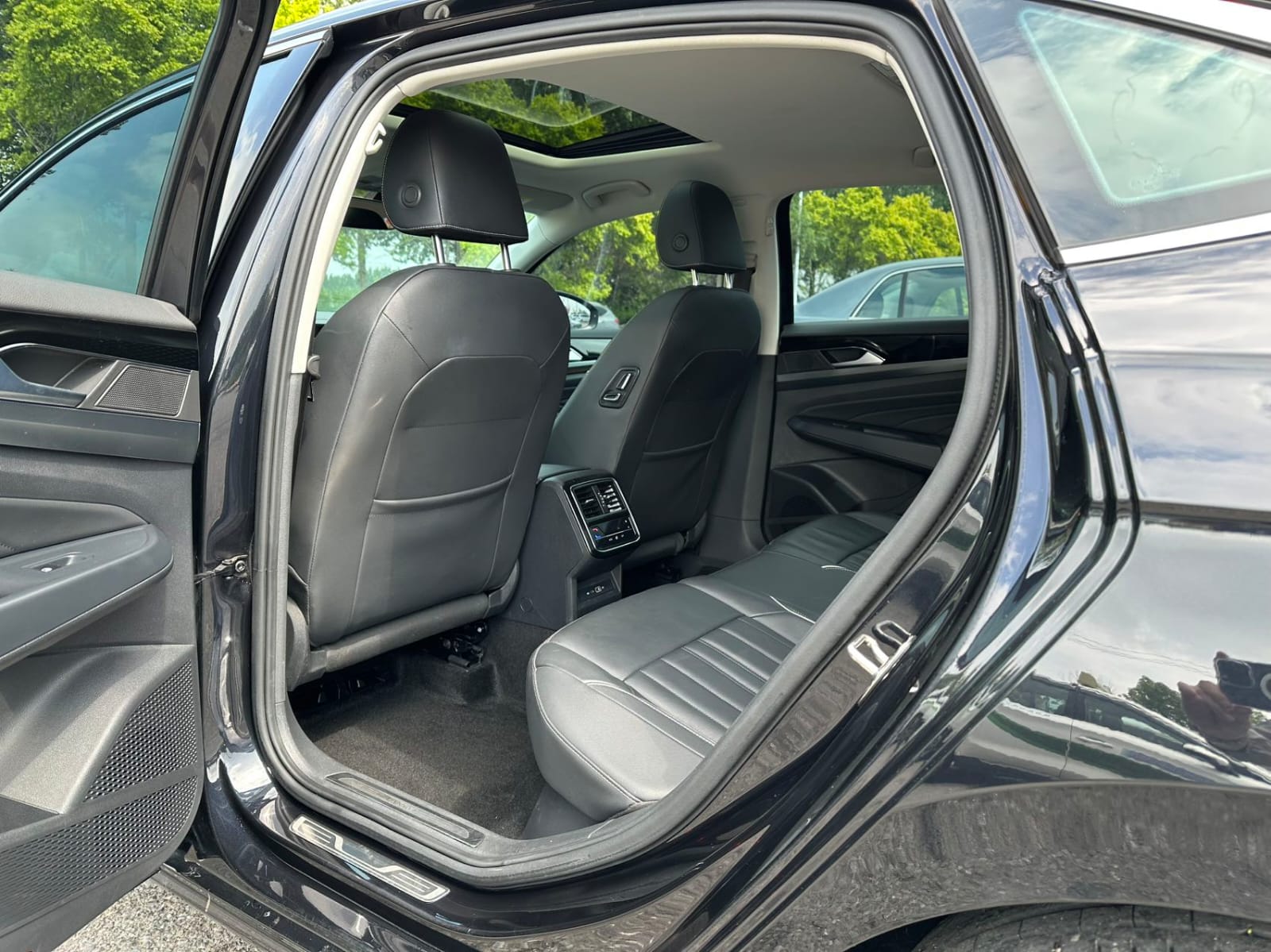 Volkswagen Passat 280TSI Elite Edition