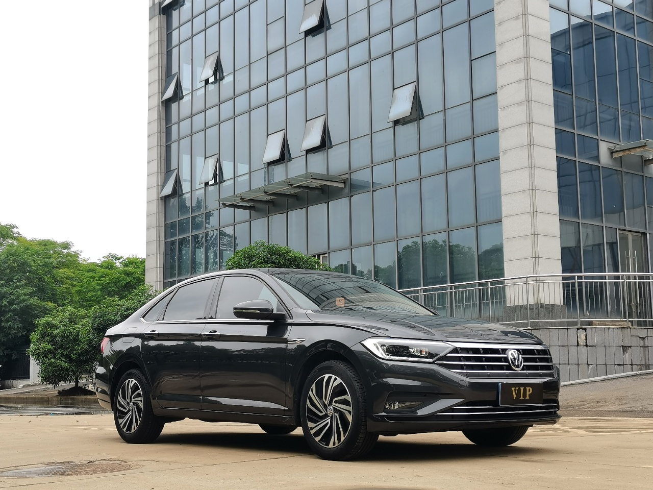 Volkswagen Sagitar 280TSI DSG