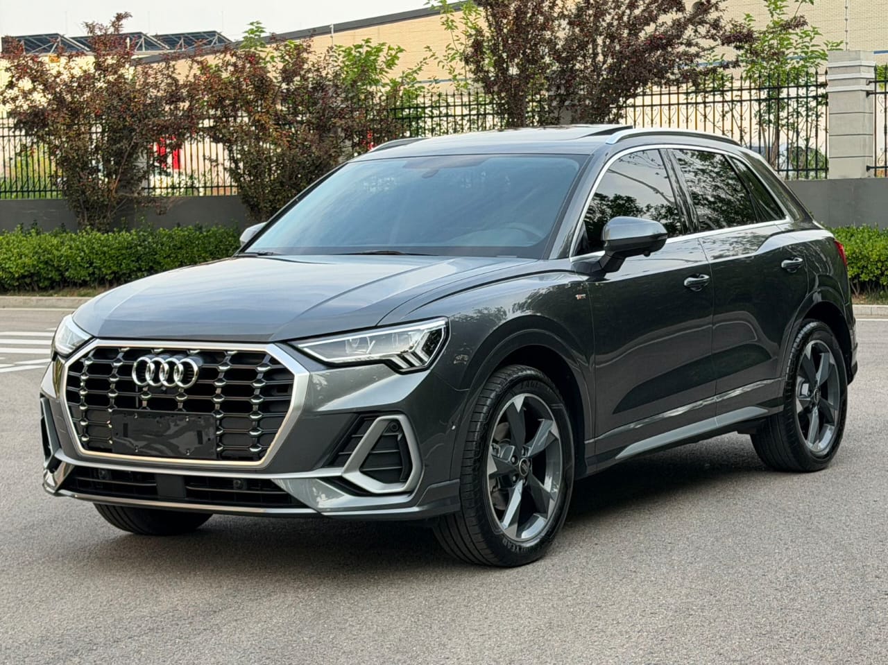 Audi Q3 35TFSI Fashion Edition