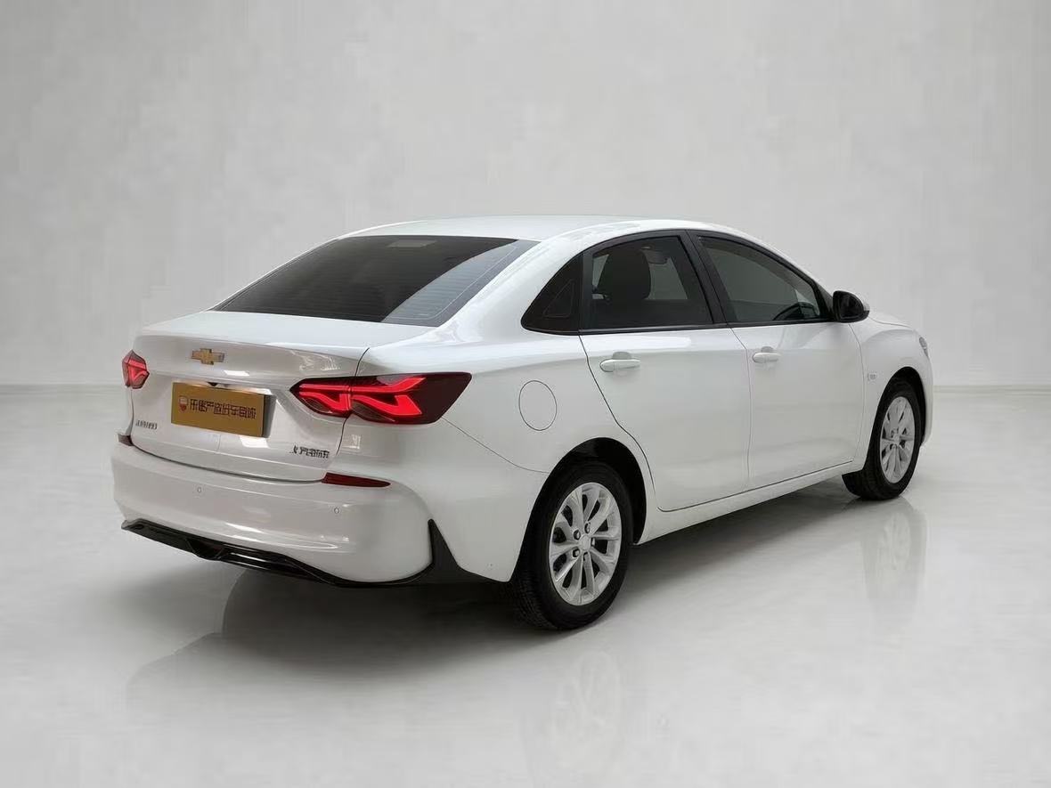 Chevrolet Monza (Cruze) 1.5L Joy Edition