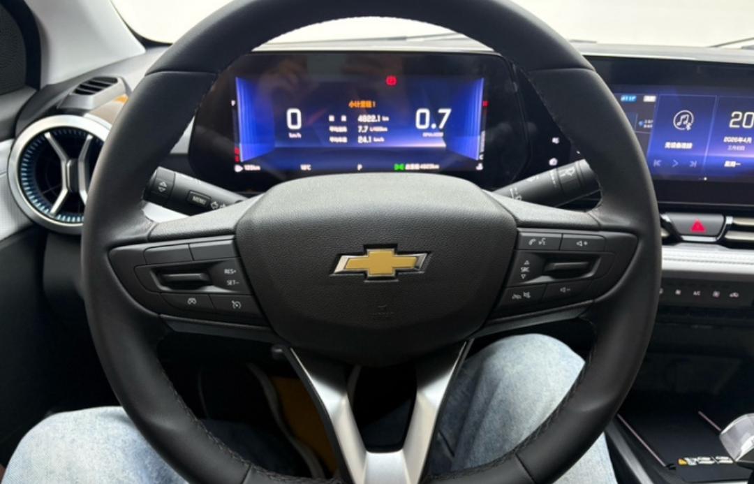 Chevrolet Monza (Cruze) 1.5L Joy Edition