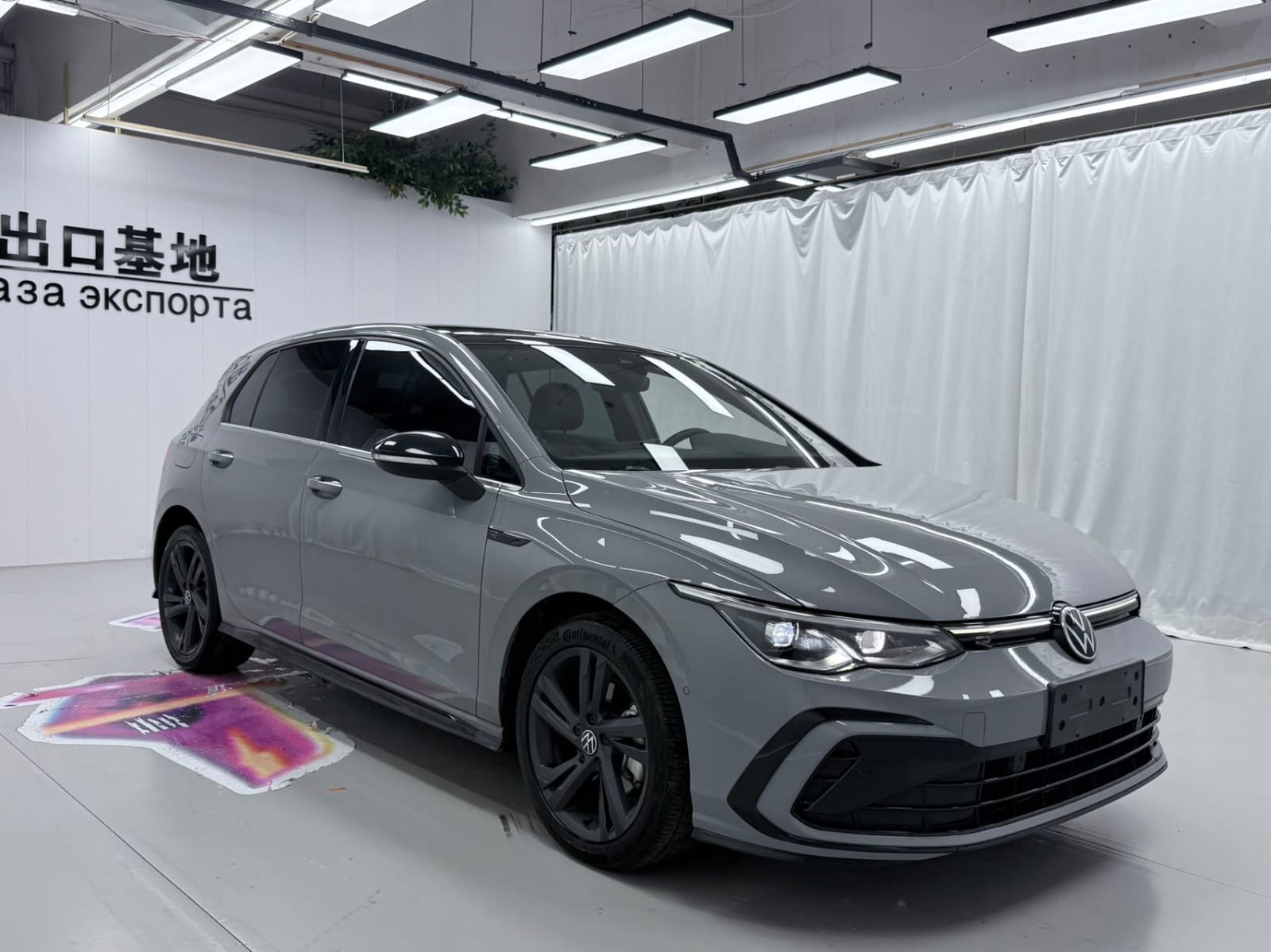 Volkswagen Golf 280TSI DSG R-Line