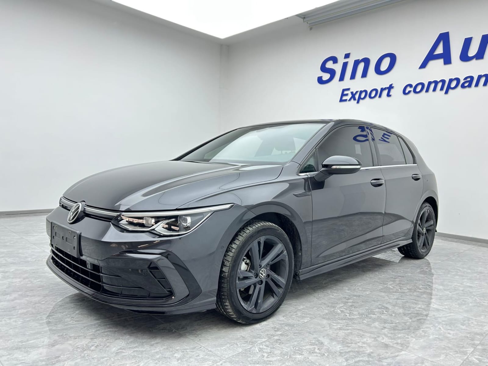 Volkswagen Golf 8 R-Line 1.4TSI 280TSI