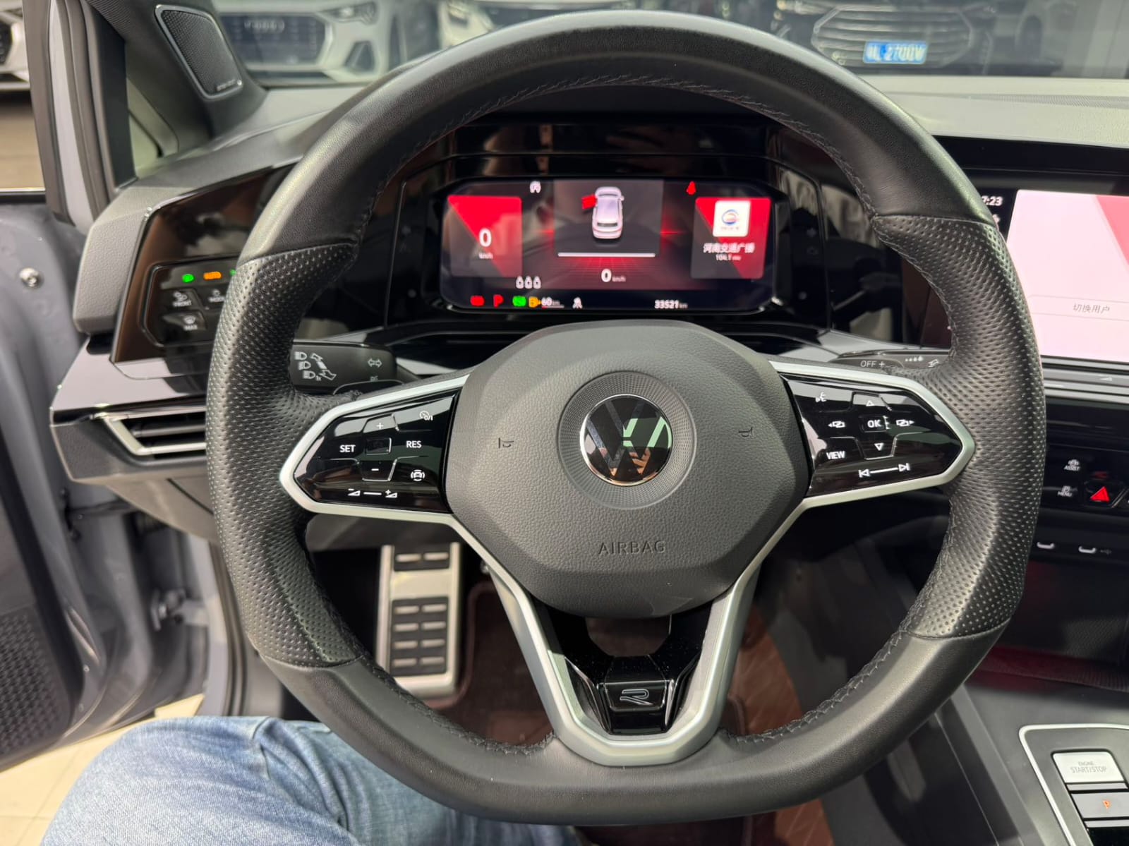 Volkswagen Golf 280TSI DSG R-Line