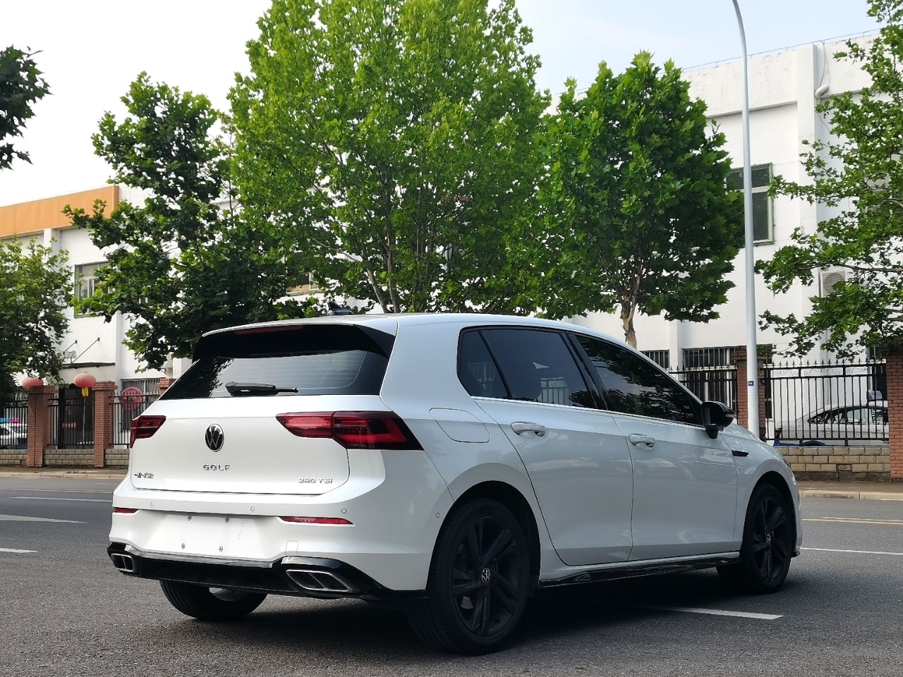 Volkswagen Golf 280TSI DSG R-Line