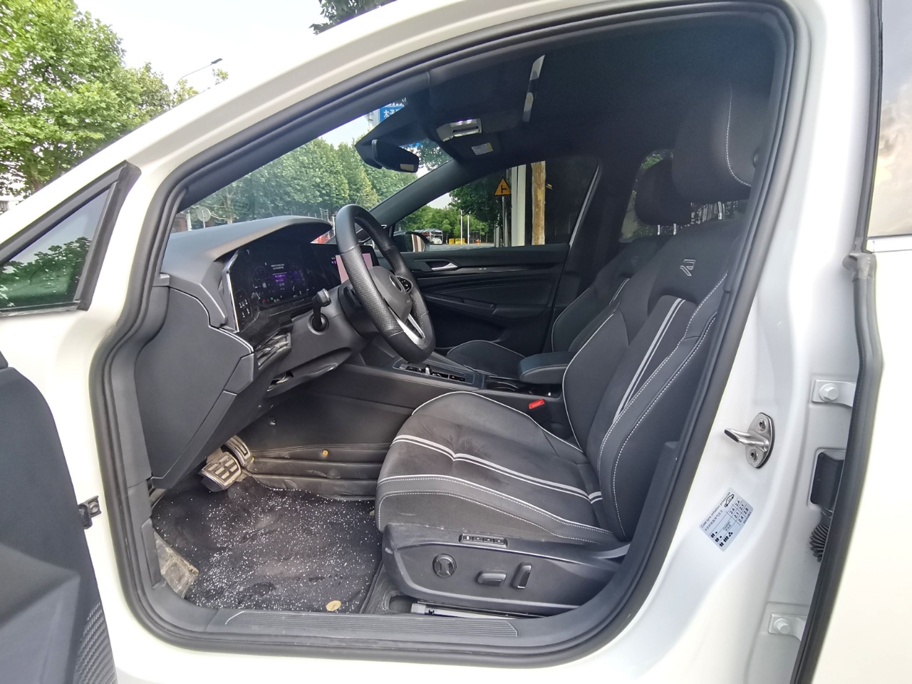 Volkswagen Golf 280TSI DSG R-Line