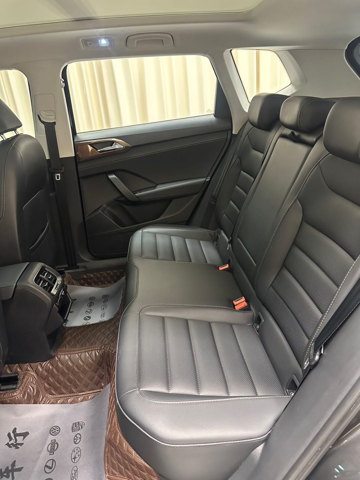 Volkswagen Tharu 280TSI Deluxe Edition