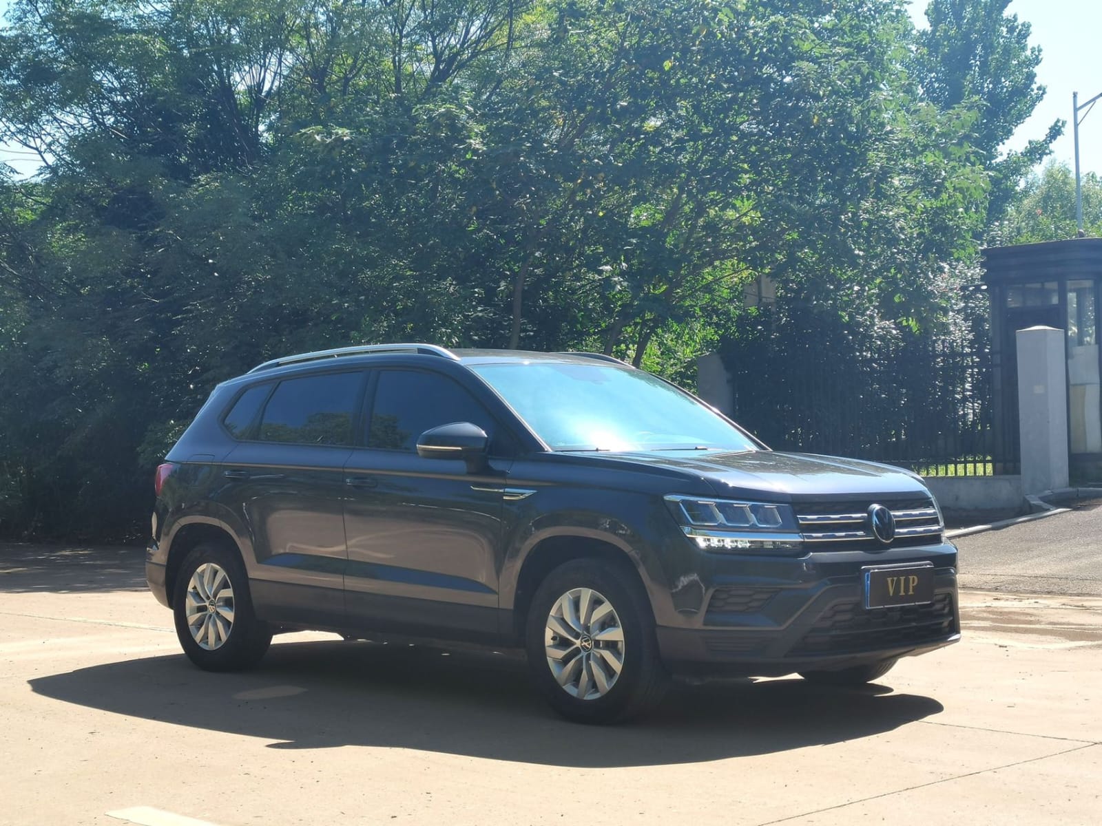 Volkswagen Tharu 280TSI