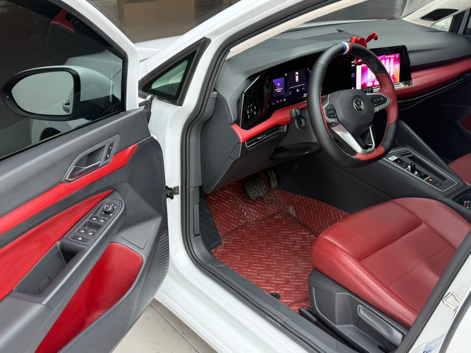 Volkswagen Golf 280TSI DSG Pro